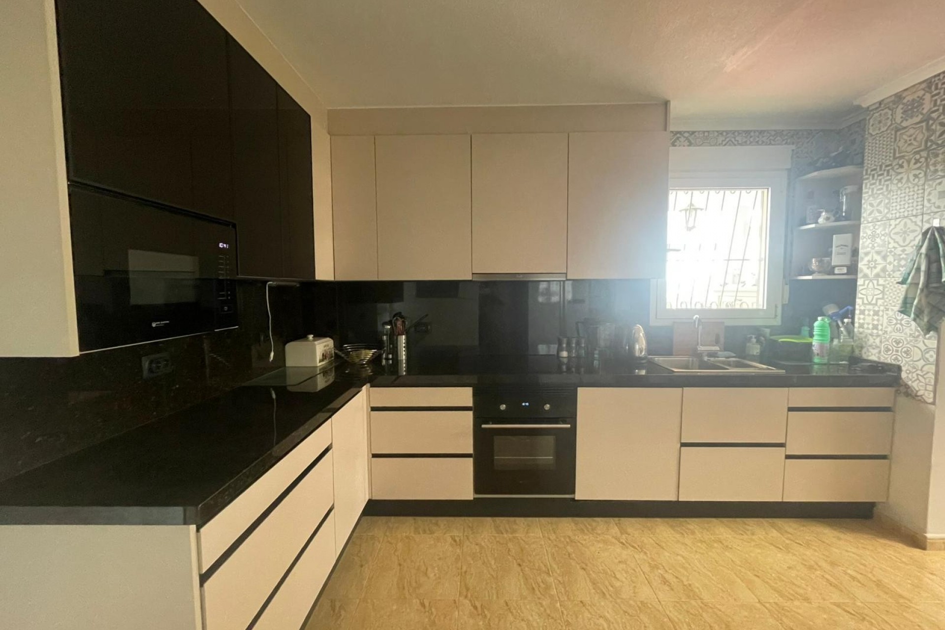 Resale - Country House -
Abanilla