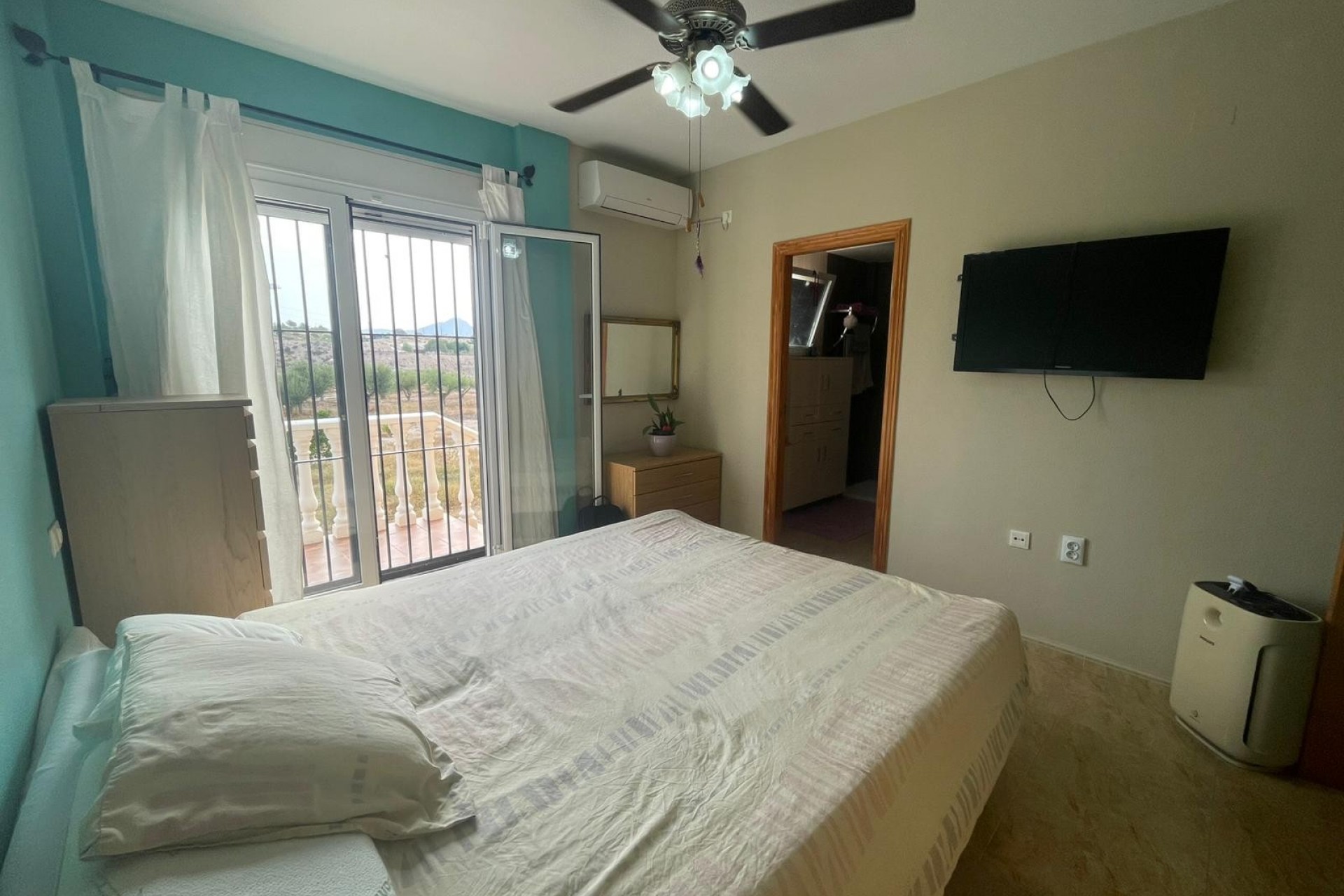 Resale - Country House -
Abanilla