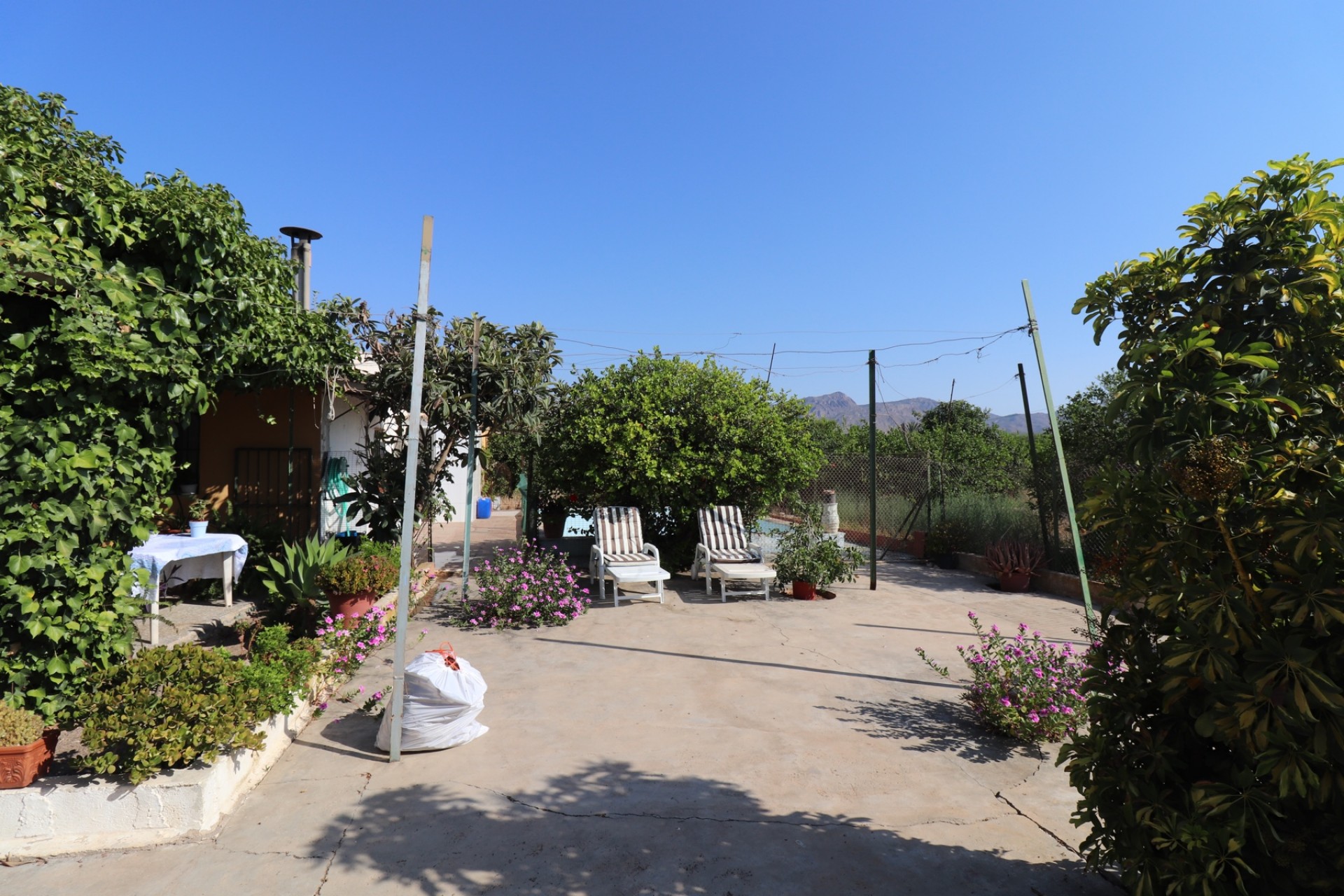 Resale - Country House -
Albatera