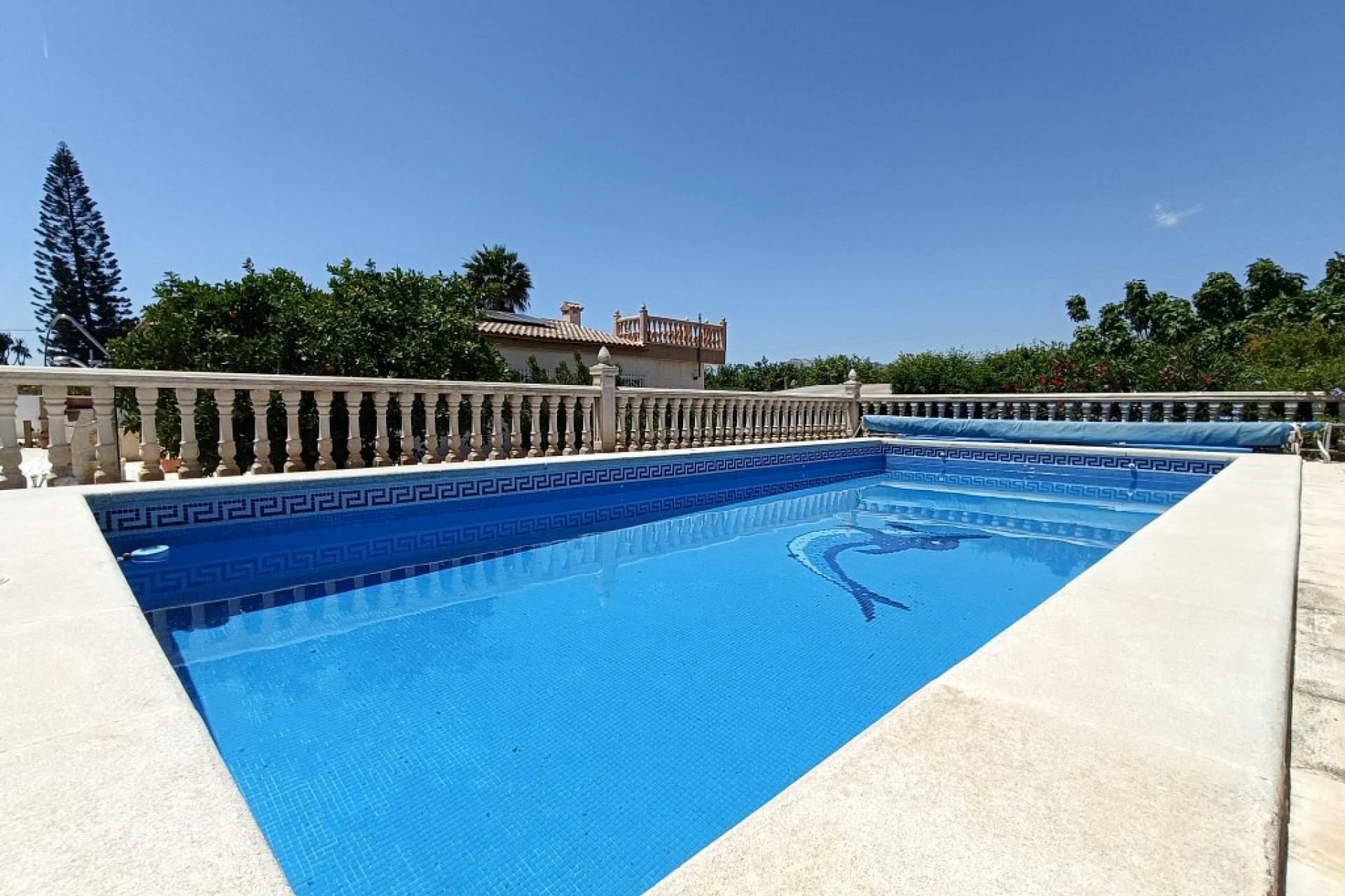 Resale - Country House -
Albatera