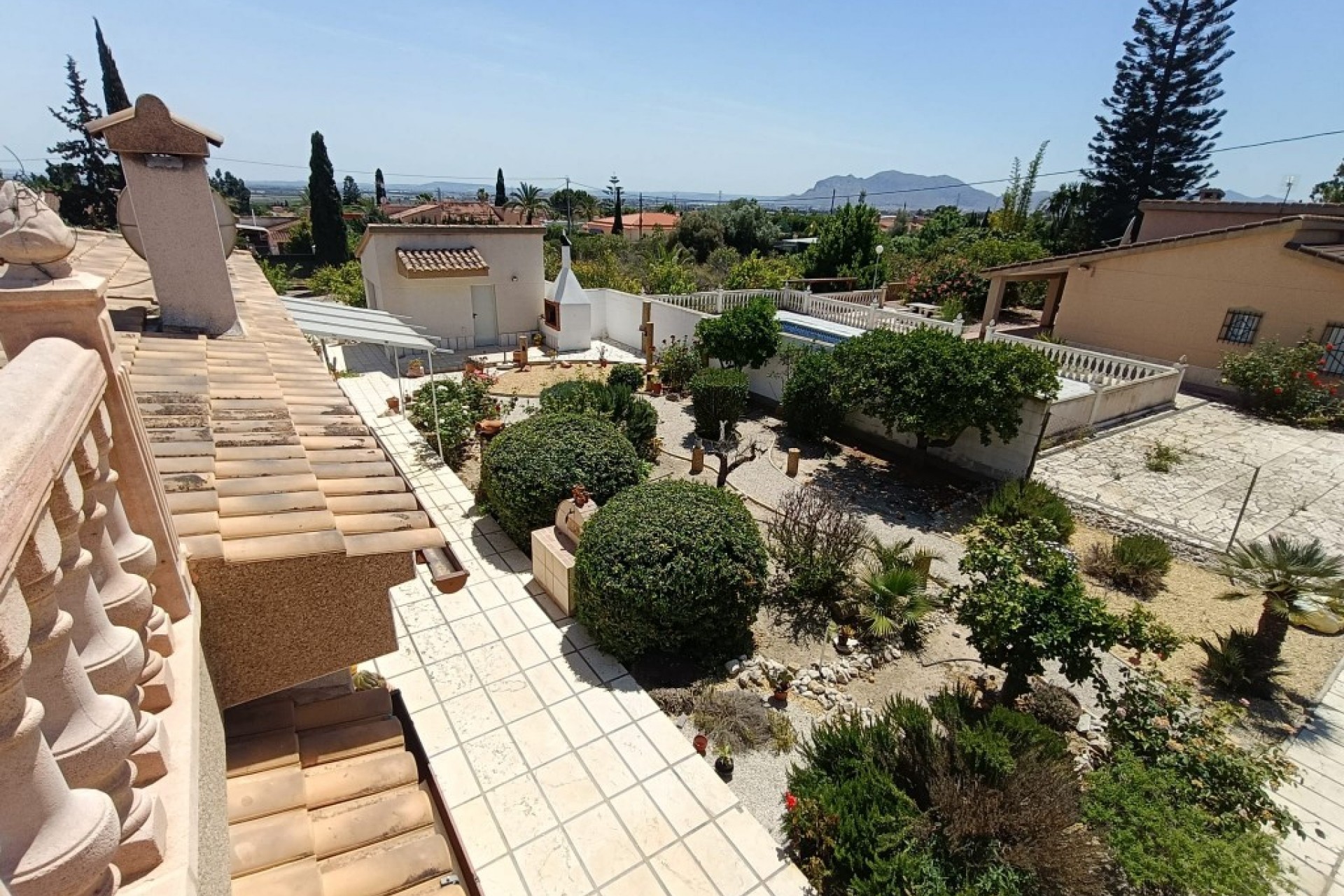 Resale - Country House -
Albatera