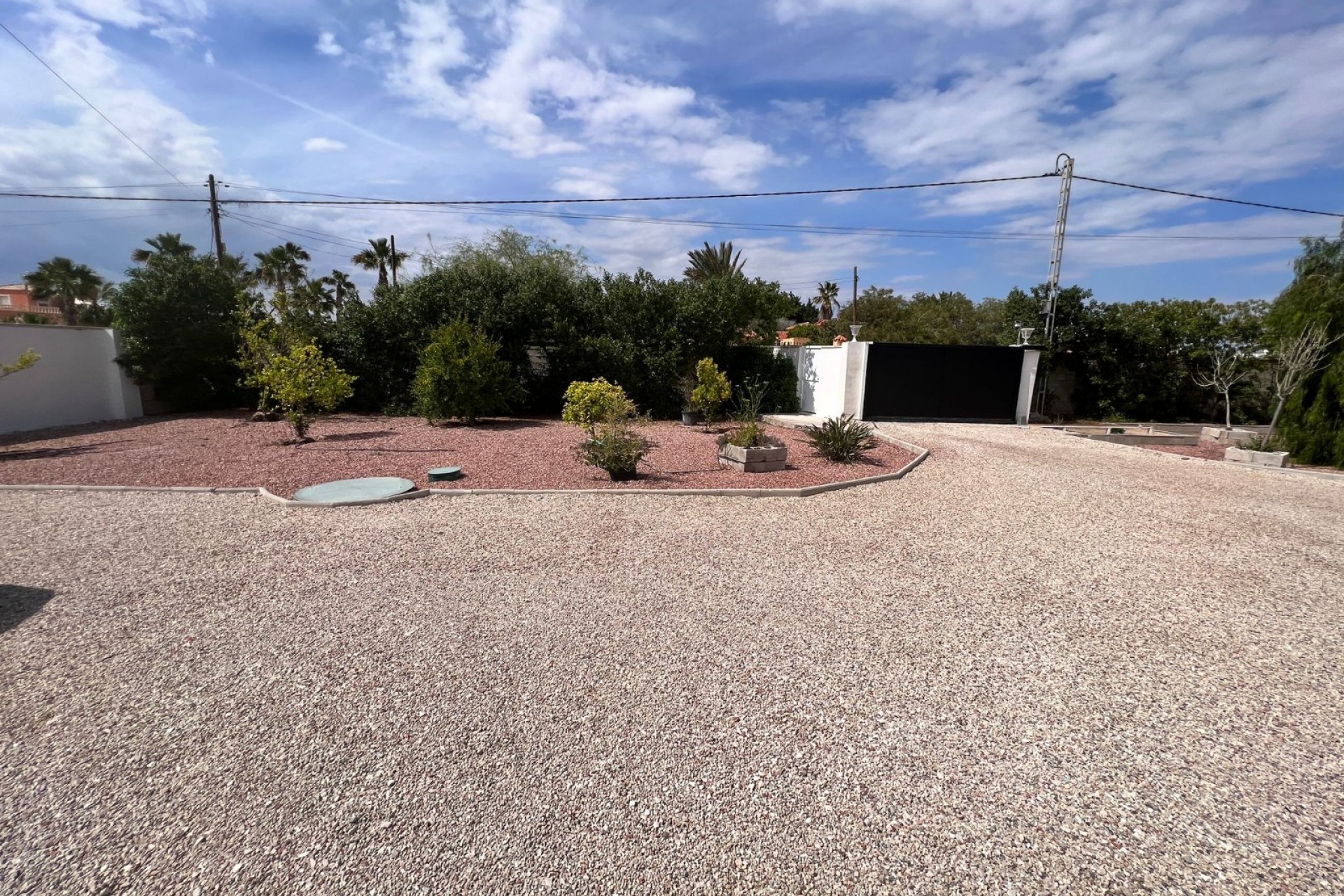 Resale - Country House -
Elche - La Marina