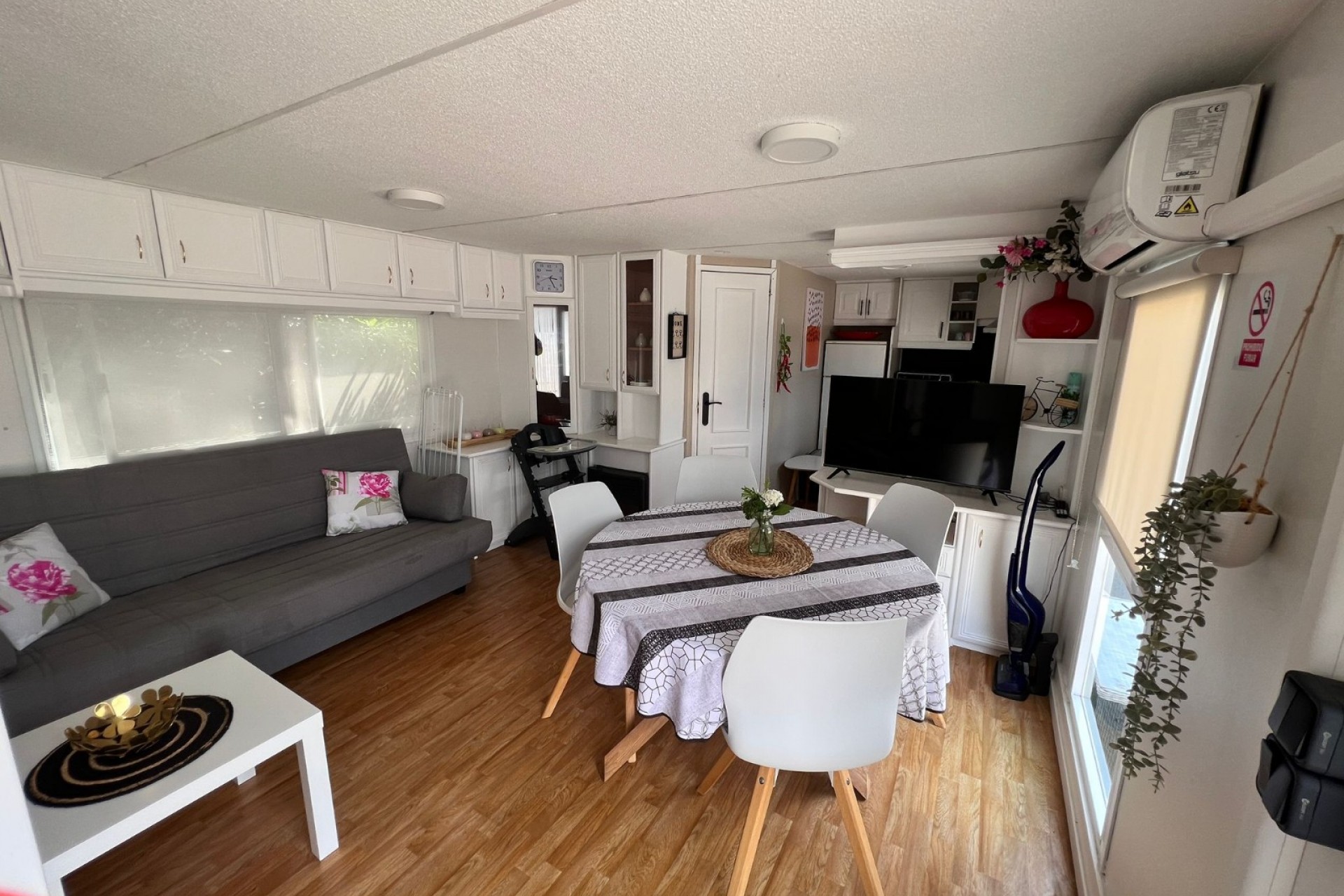 Resale - Country House -
Elche - La Marina