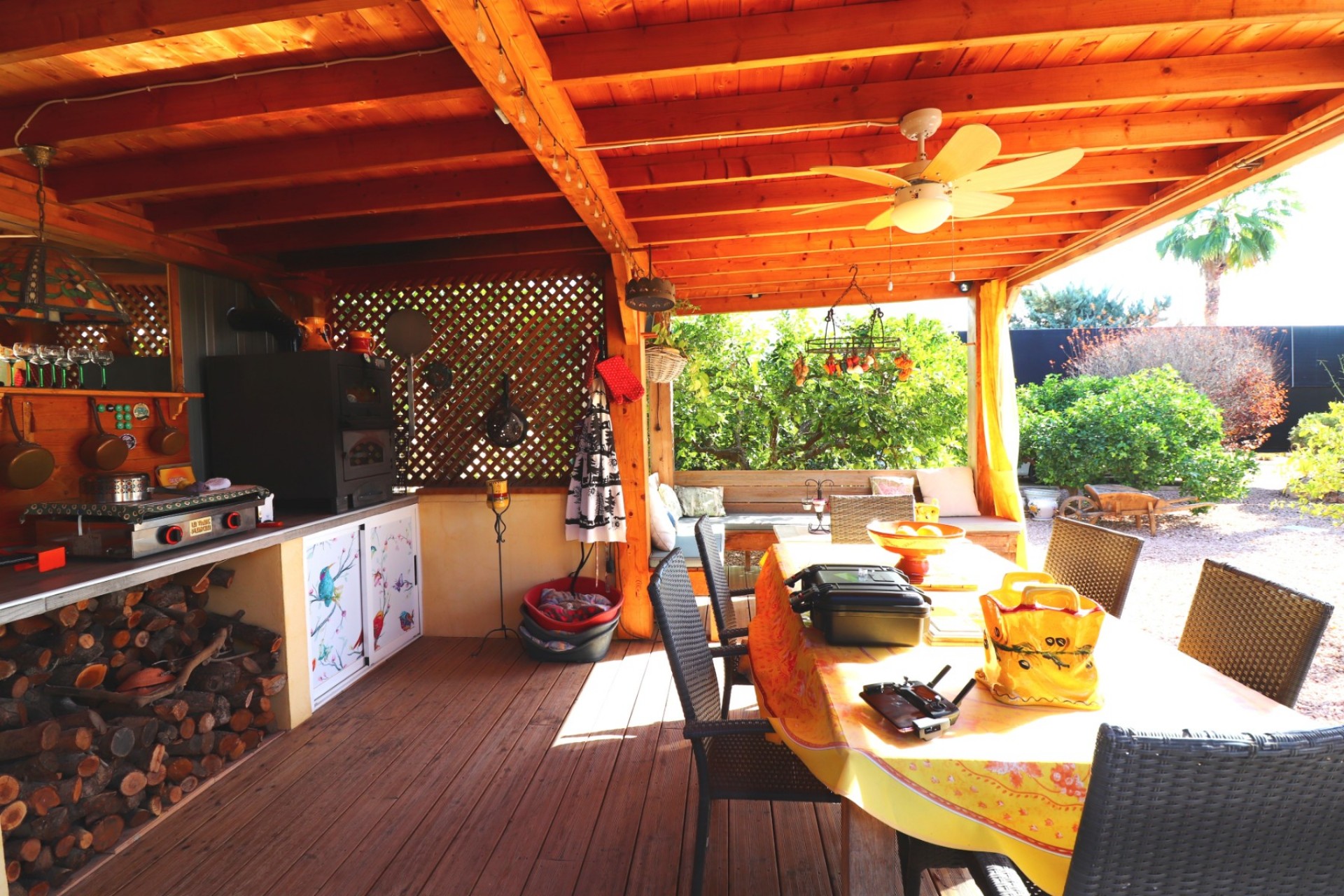Resale - Country House -
Orihuela - La Campaneta