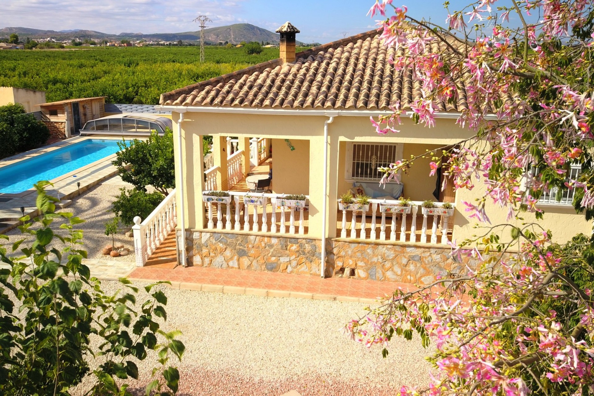 Resale - Country House -
Orihuela - La Campaneta
