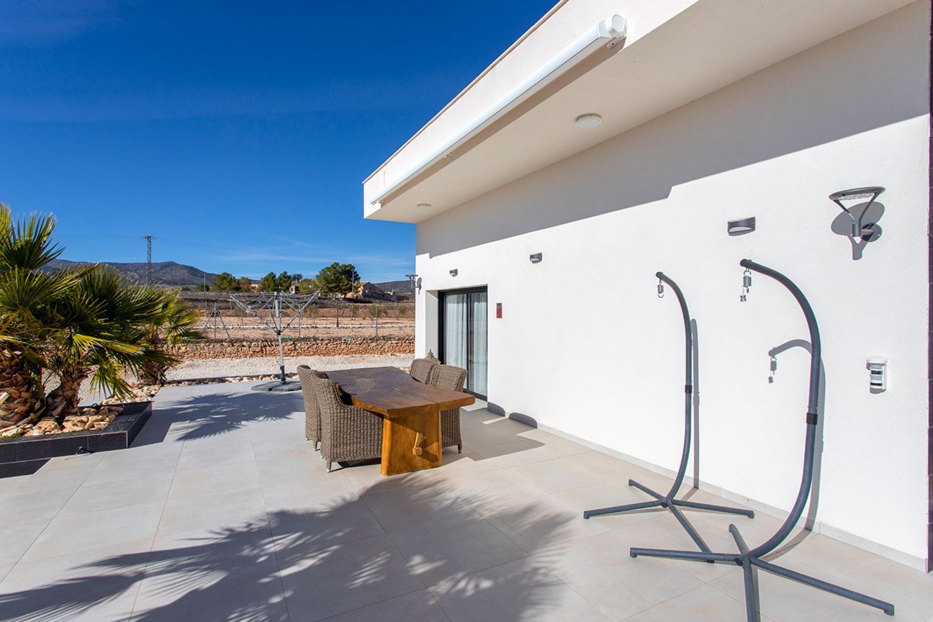 Resale - Country House -
Pinoso - Campo