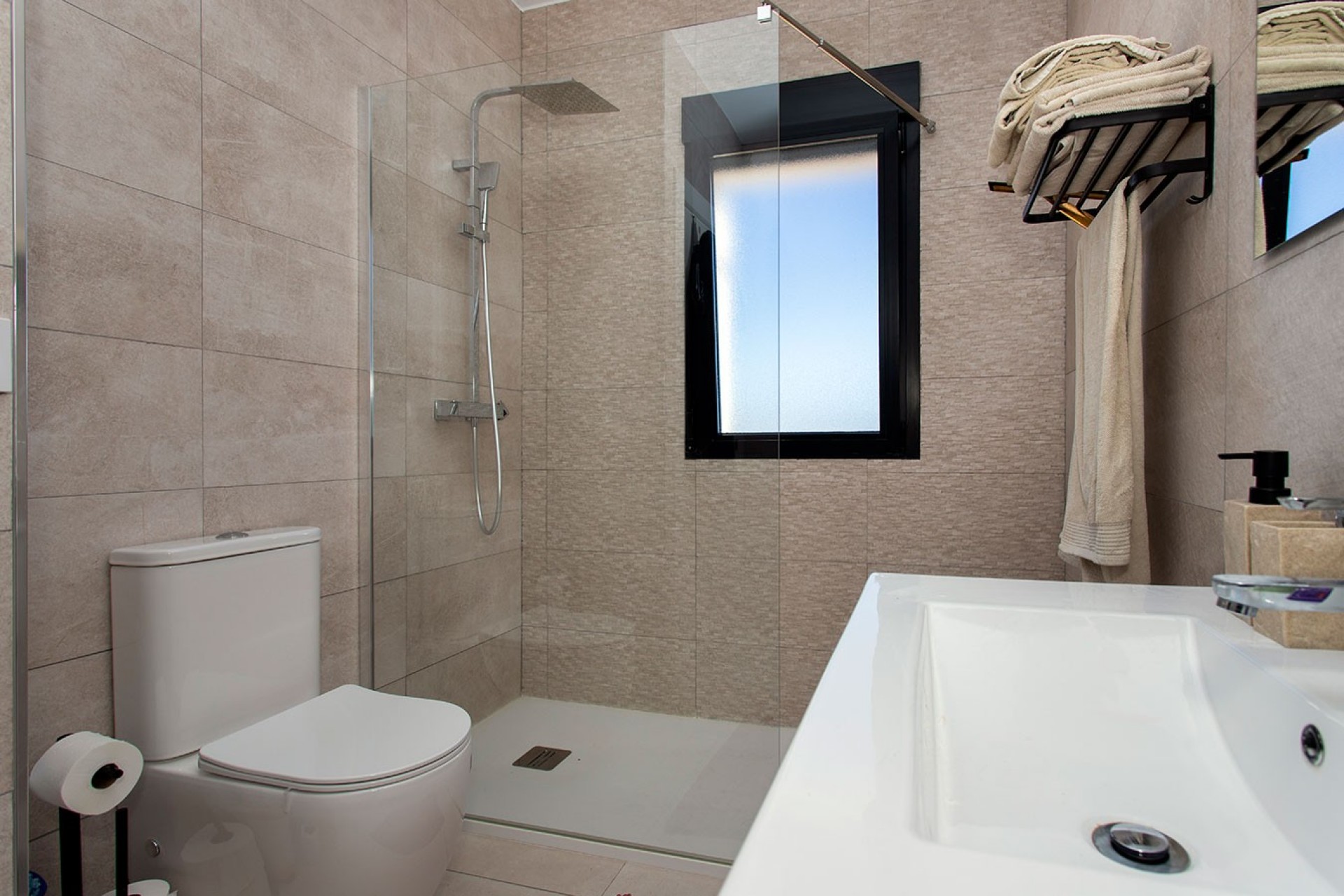 Resale - Country House -
Pinoso - Campo