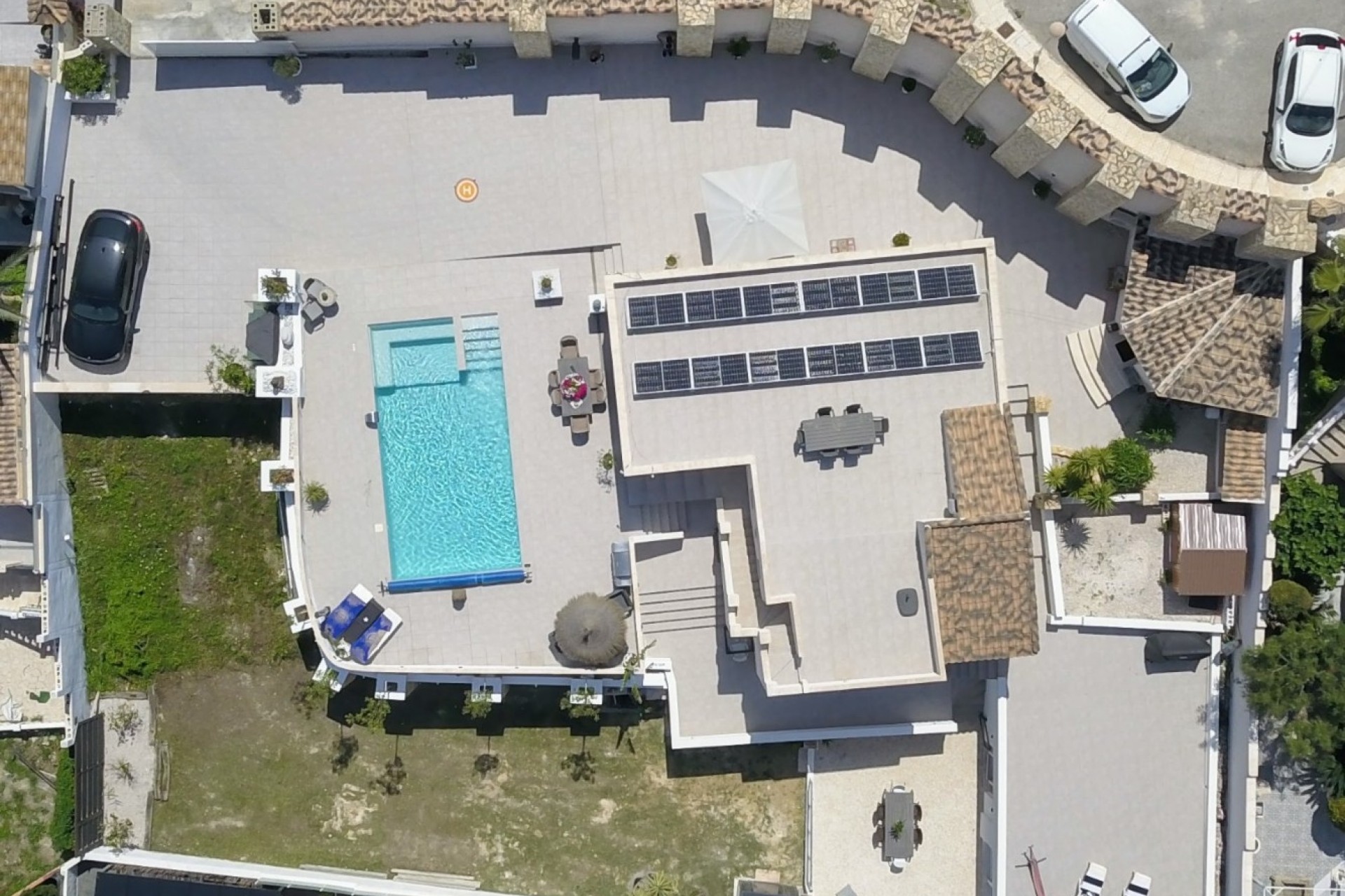 Resale - Detached House / Villa -
Rojales - Cuidad Quesada