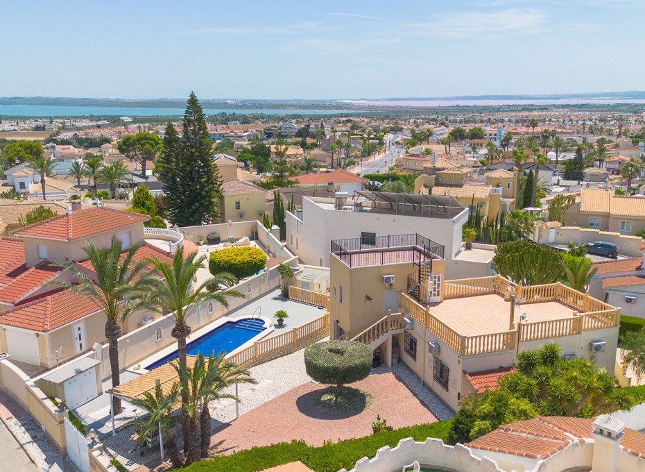 Resale - Detached Villa -
Ciudad Quesada
