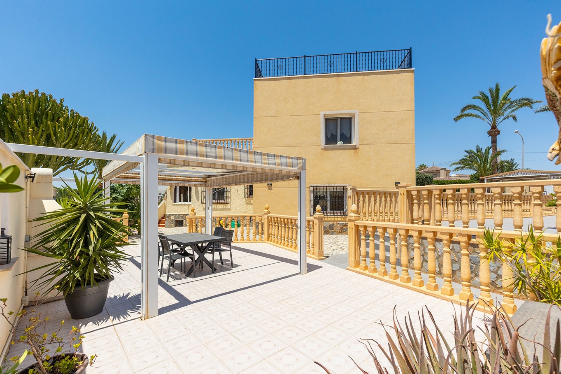 Resale - Detached Villa -
Ciudad Quesada