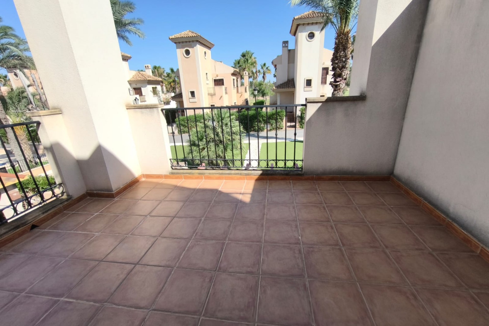 Resale - Duplex -
Algorfa
