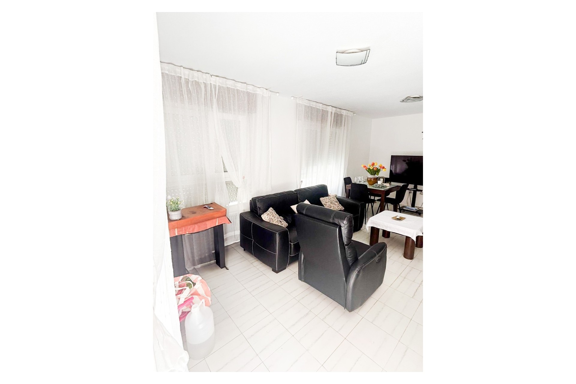 Resale - Duplex -
Torrevieja - Centro