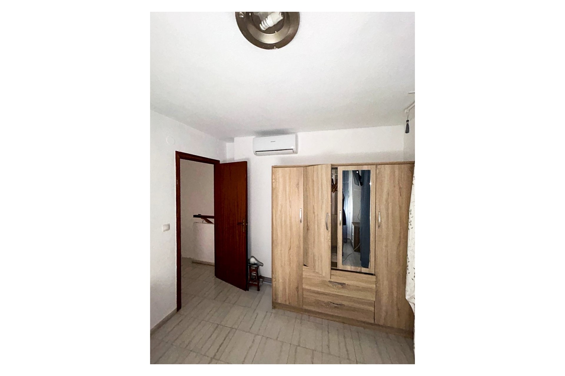 Resale - Duplex -
Torrevieja - Centro