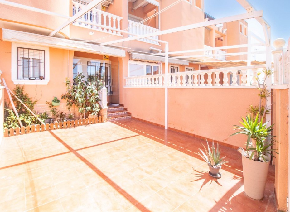 Resale - Duplex -
Torrevieja - La Siesta - El Salado - Torreta