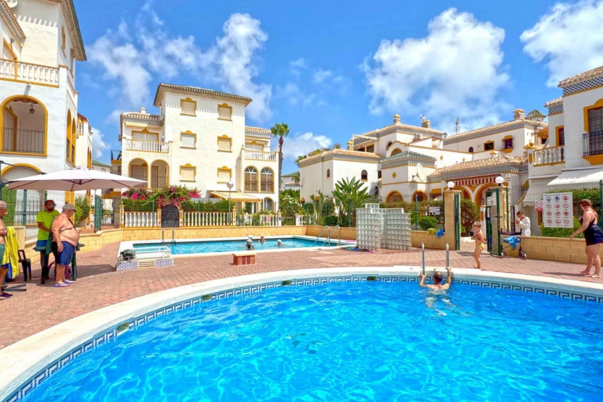 Resale - Duplex -
Torrevieja - Torrelamata - La Mata