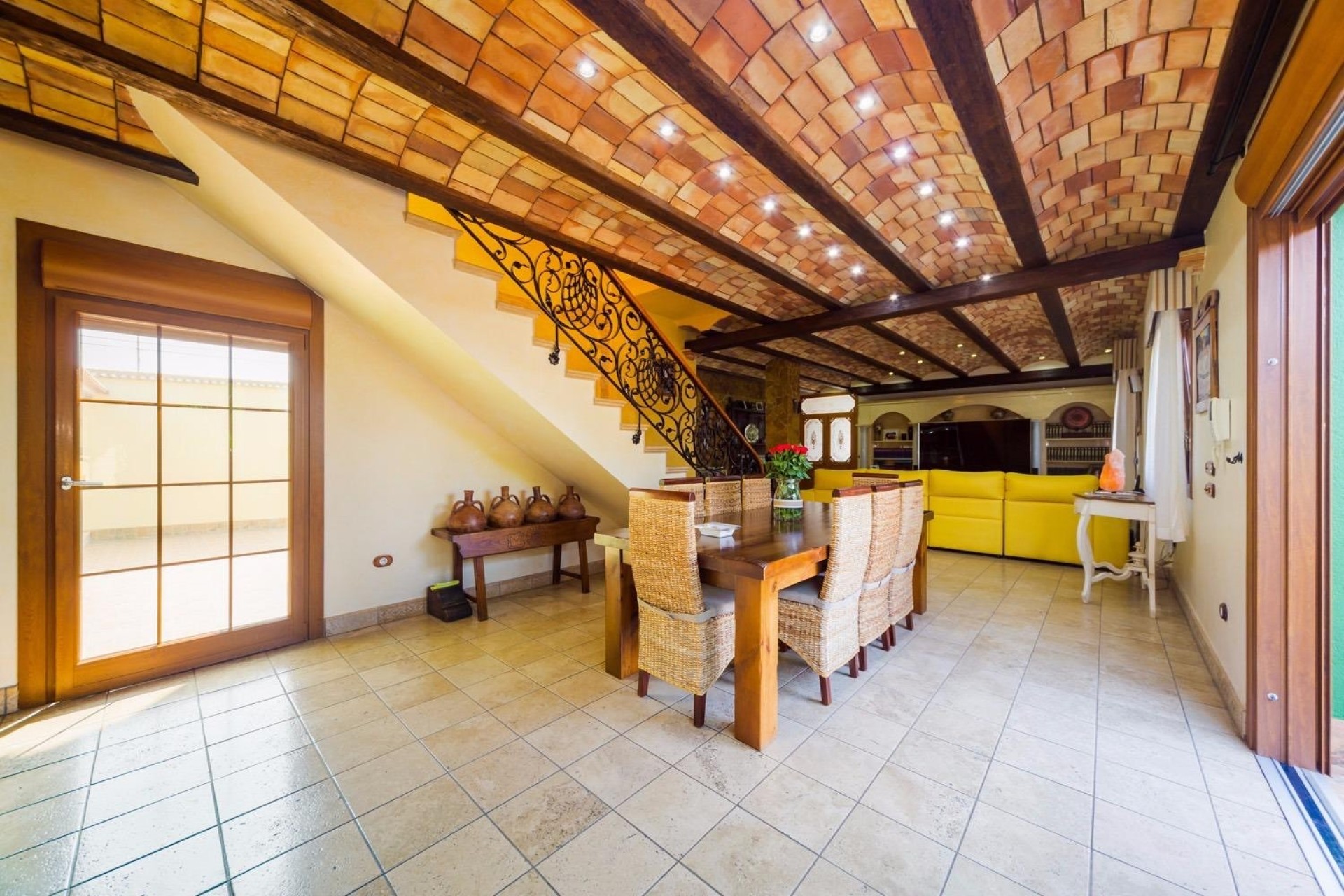 Resale - Finca / Country Property -
Almoradí