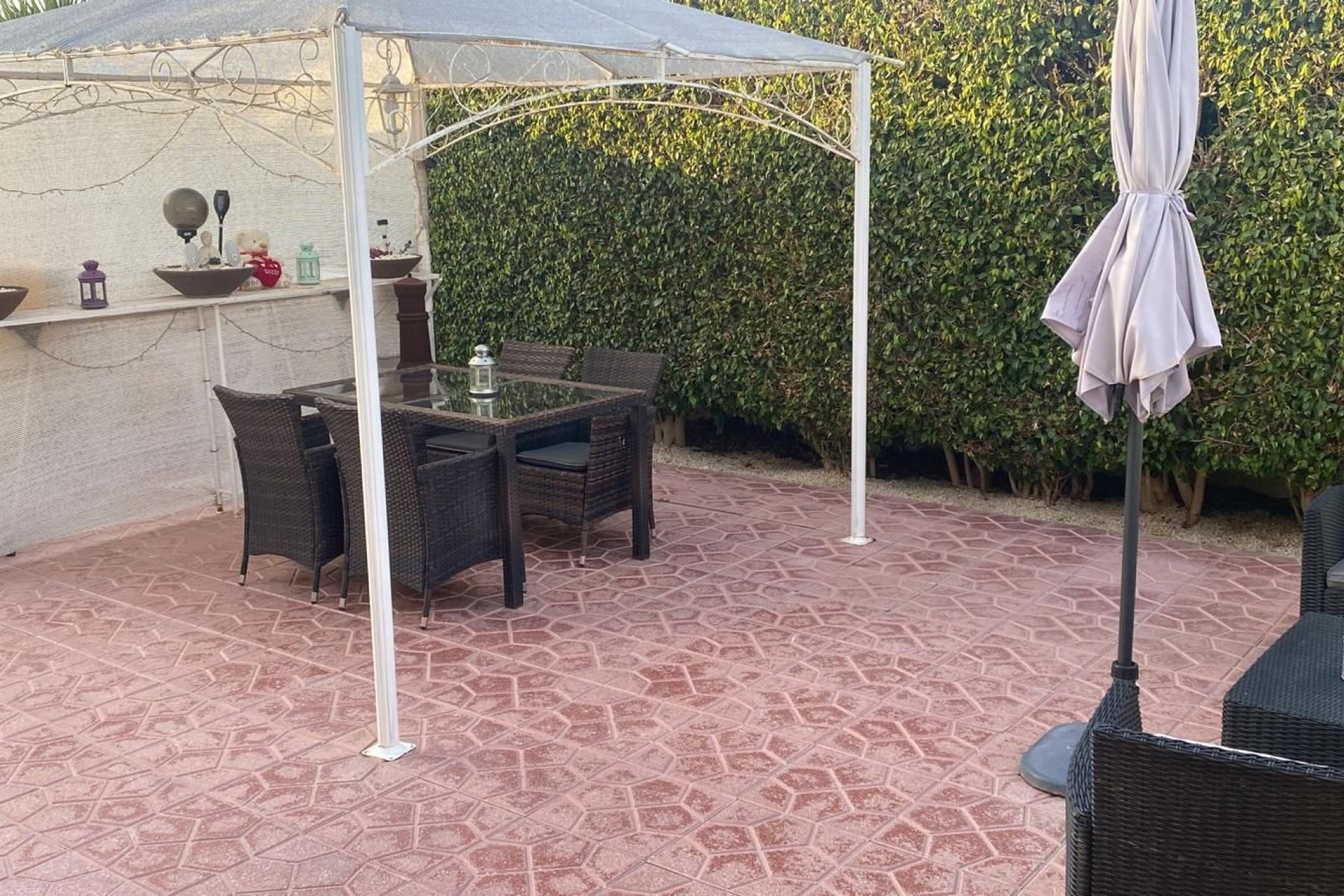 Resale - Finca / Country Property -
Elche - Las Bayas