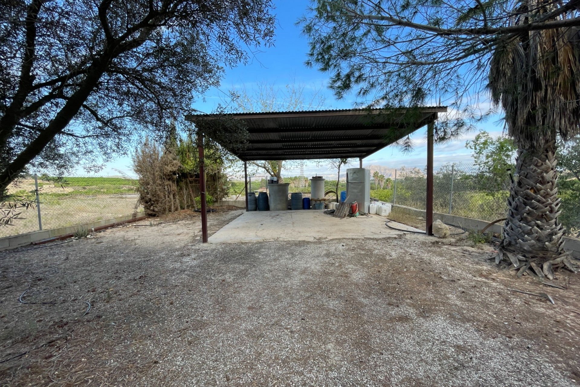 Resale - Finca / Country Property -
Jacarilla