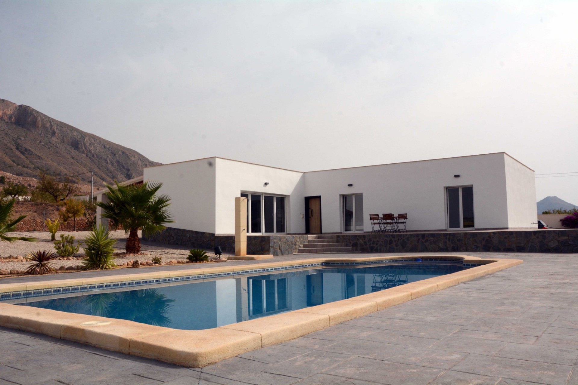 Resale - Finca / Country Property -
Macisvenda