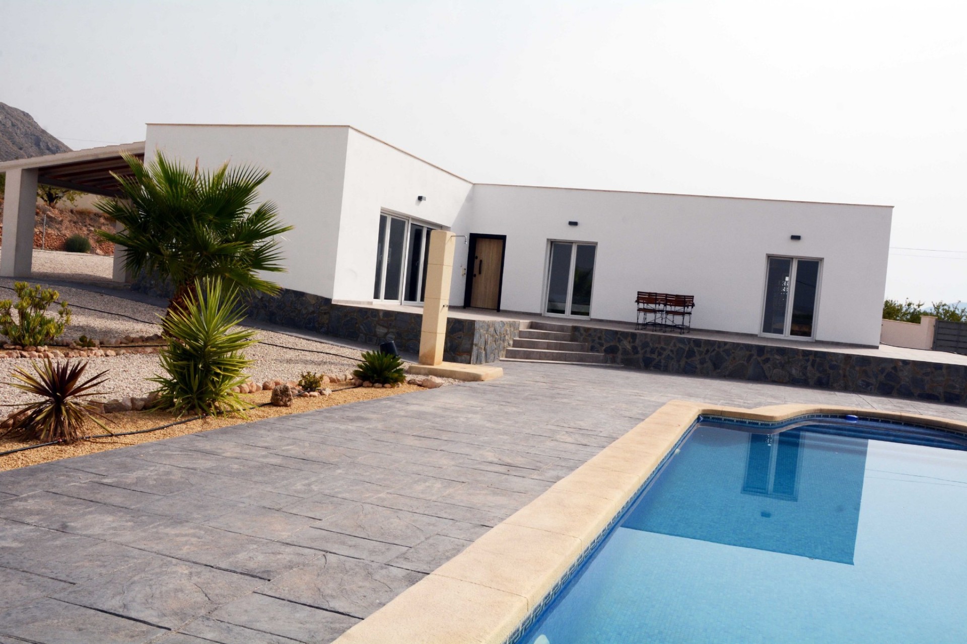 Resale - Finca / Country Property -
Macisvenda