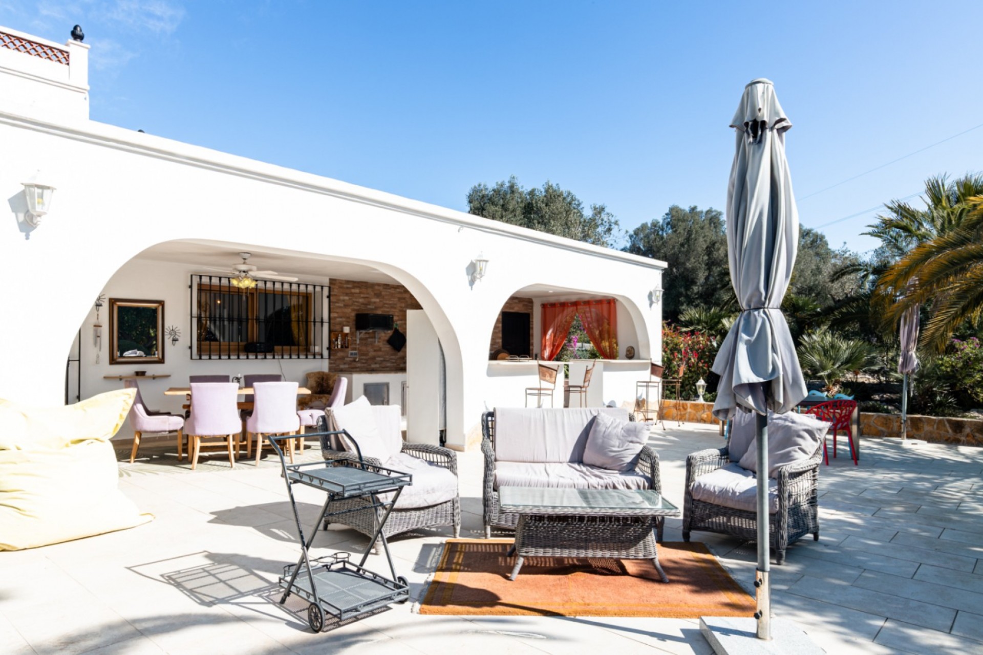 Resale - Finca -
Teulada - Canor