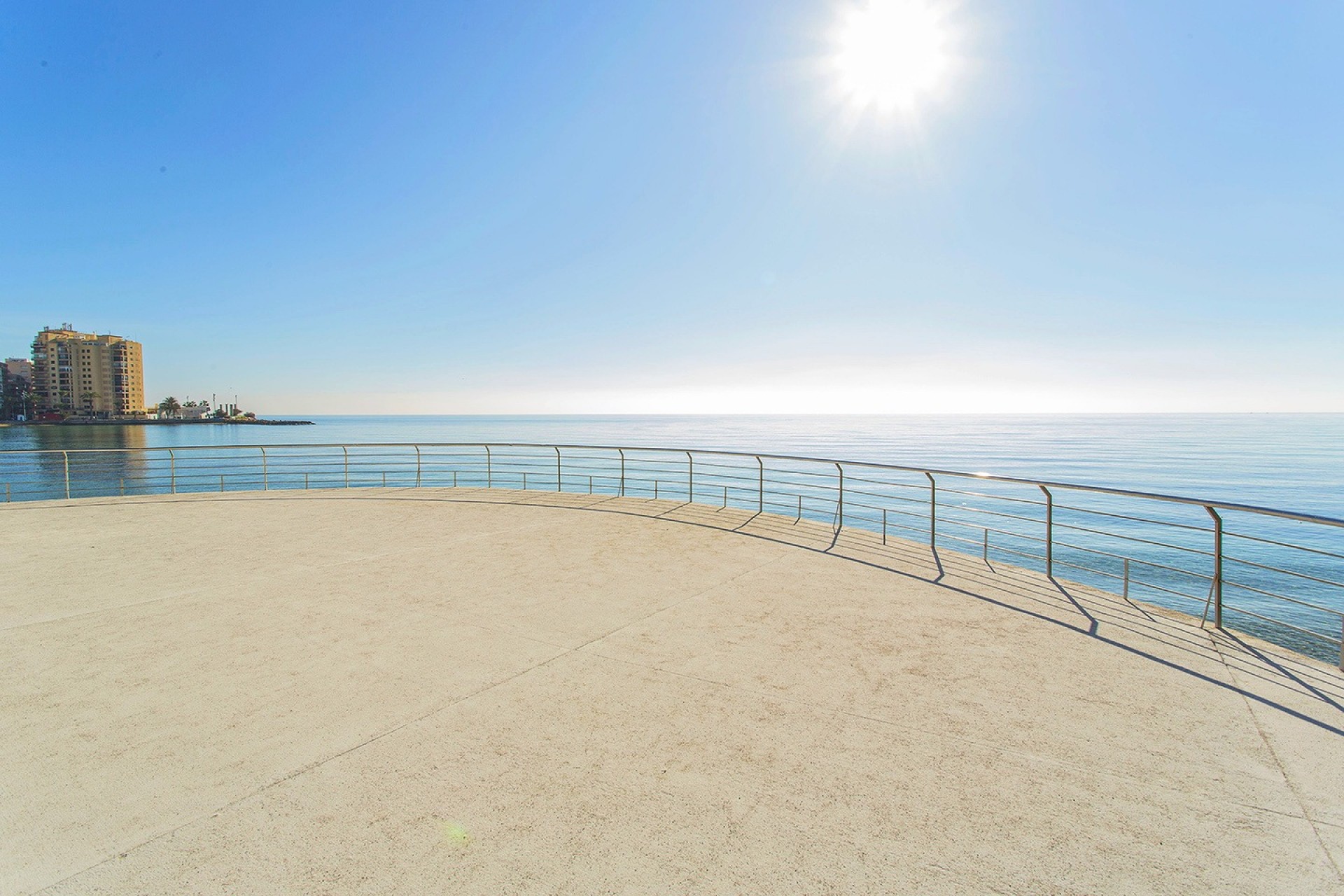 Resale - Flat -
Torrevieja - Playa del cura