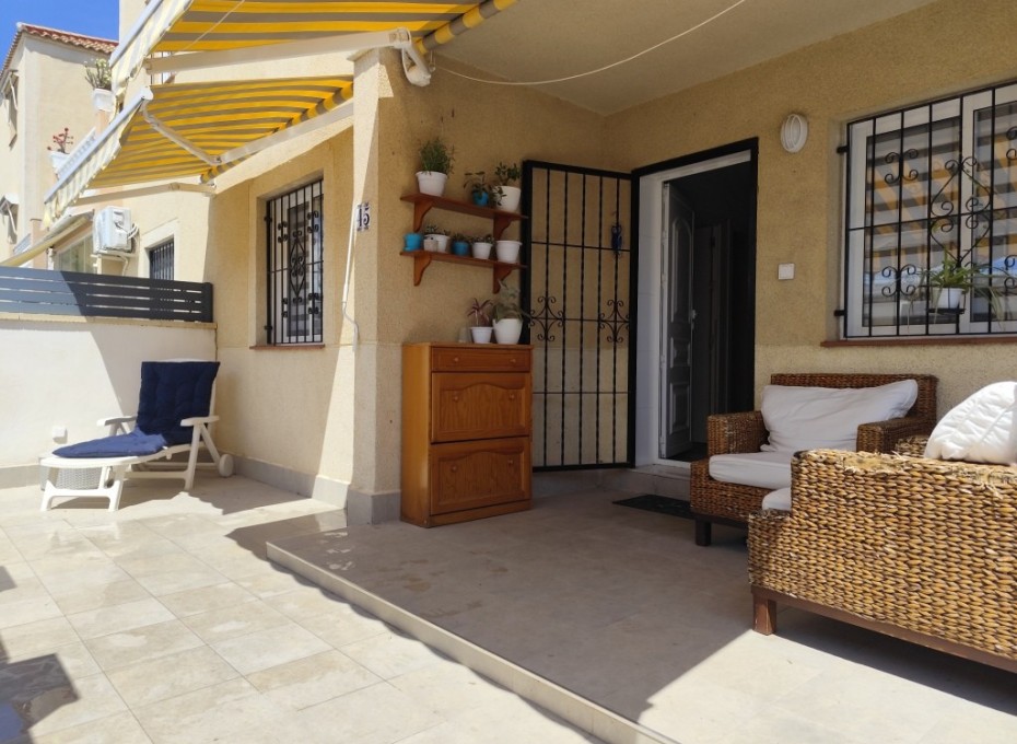 Resale - Garden Apartment -
Torrevieja