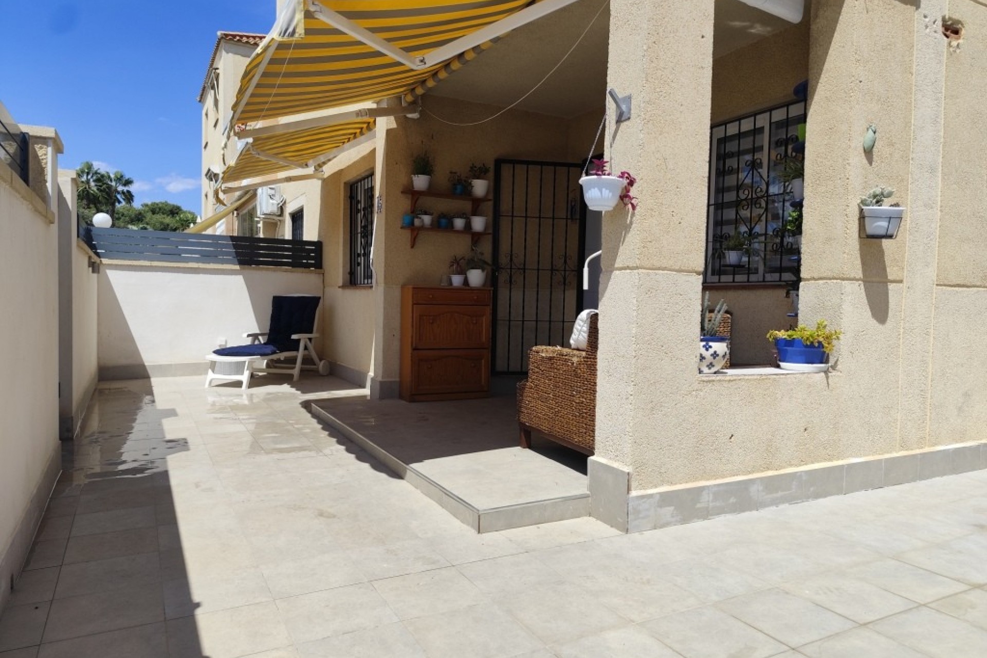 Resale - Garden Apartment -
Torrevieja