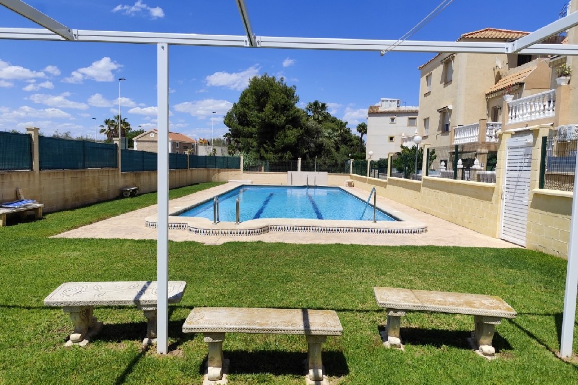 Resale - Garden Apartment -
Torrevieja