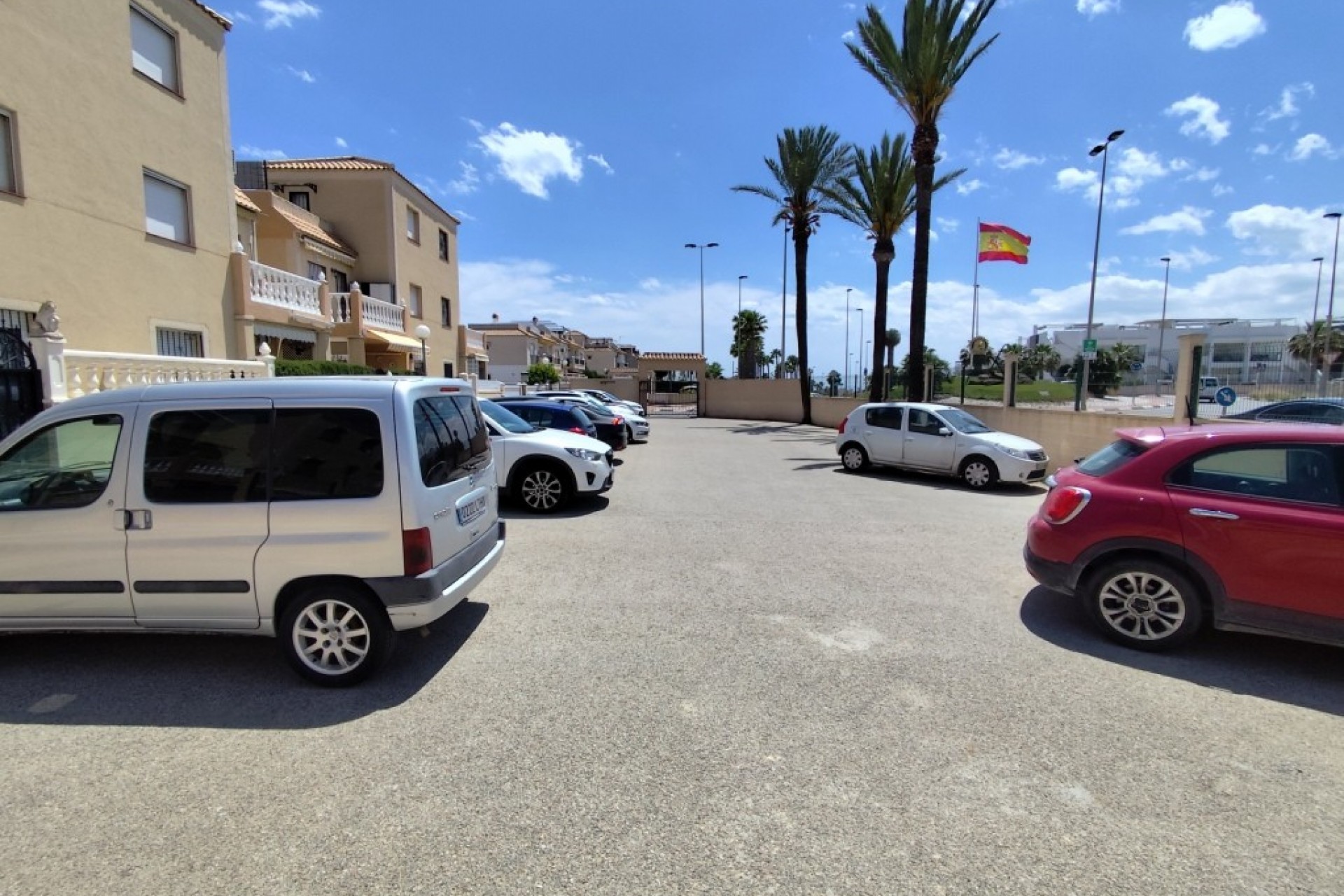 Resale - Garden Apartment -
Torrevieja