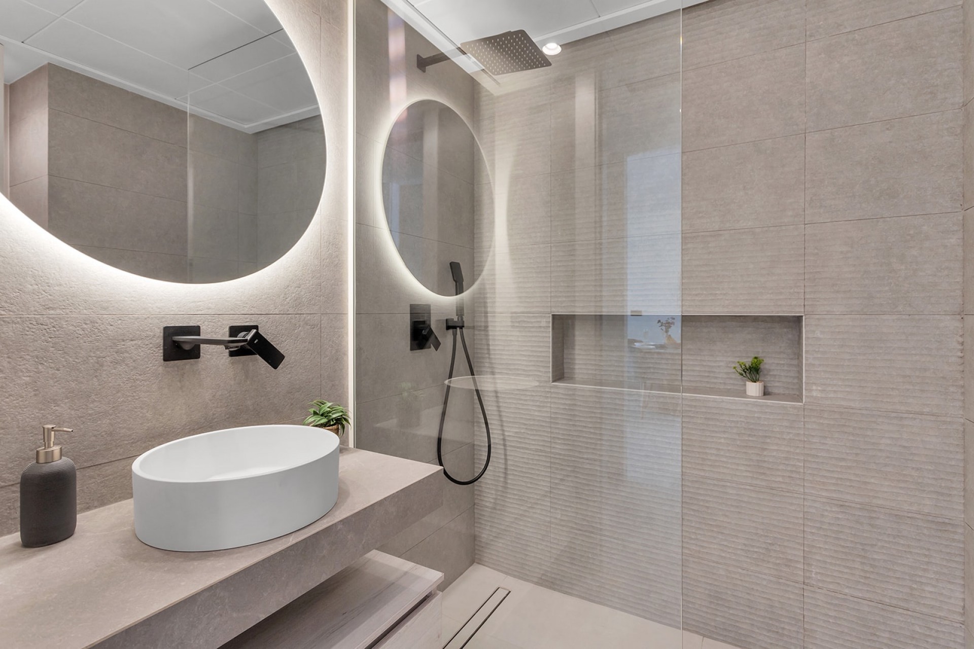 Resale - Ground floor apartment -
Guardamar del Segura - El Raso