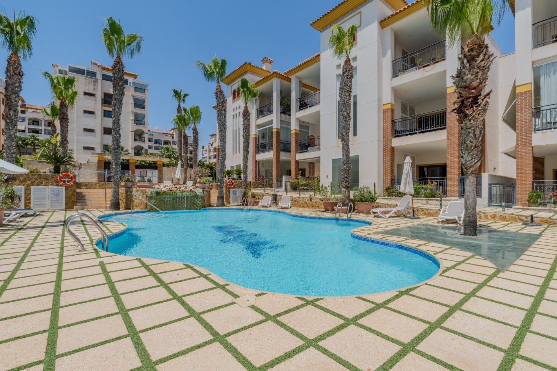 Resale - ground-floor -
Guardamar del Segura - Guardamar