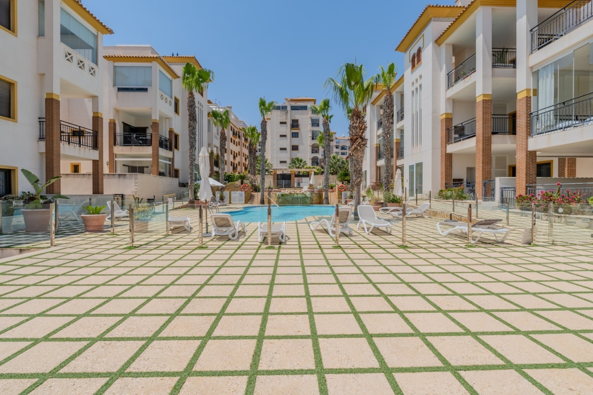 Resale - ground-floor -
Guardamar del Segura - Guardamar