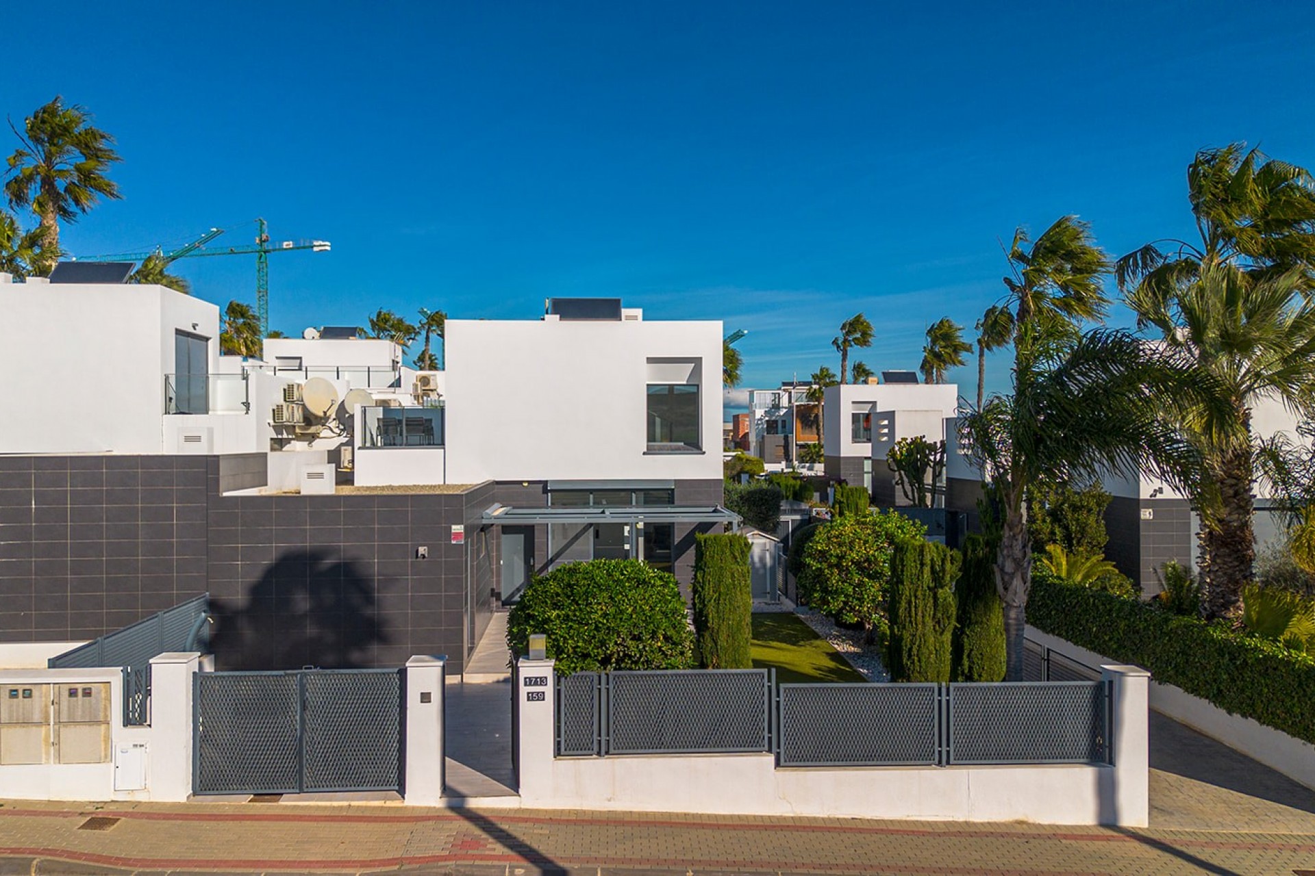 Resale - House -
Algorfa - La finca golf