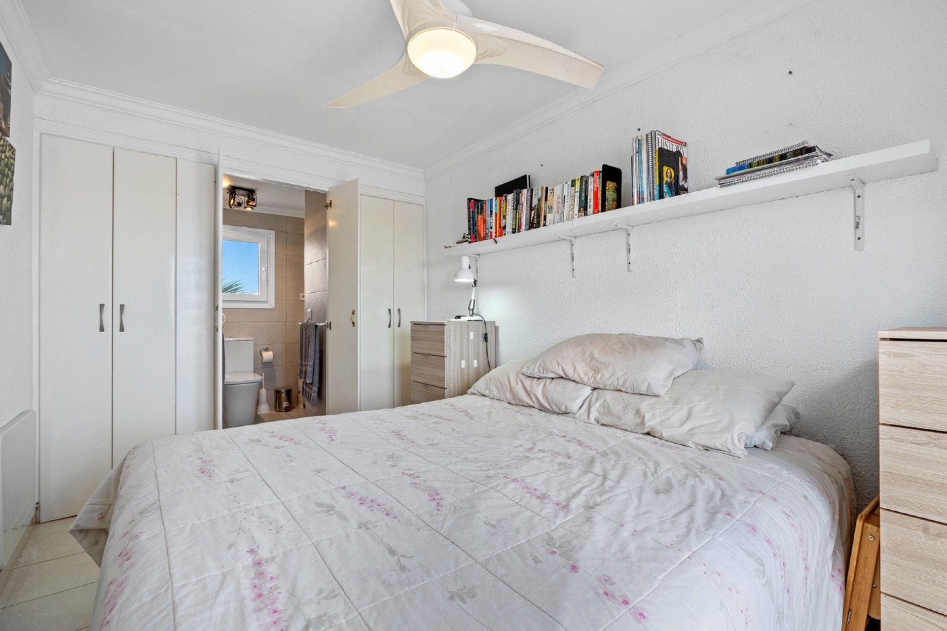 Resale - House -
Orihuela Costa* - Los Dolses