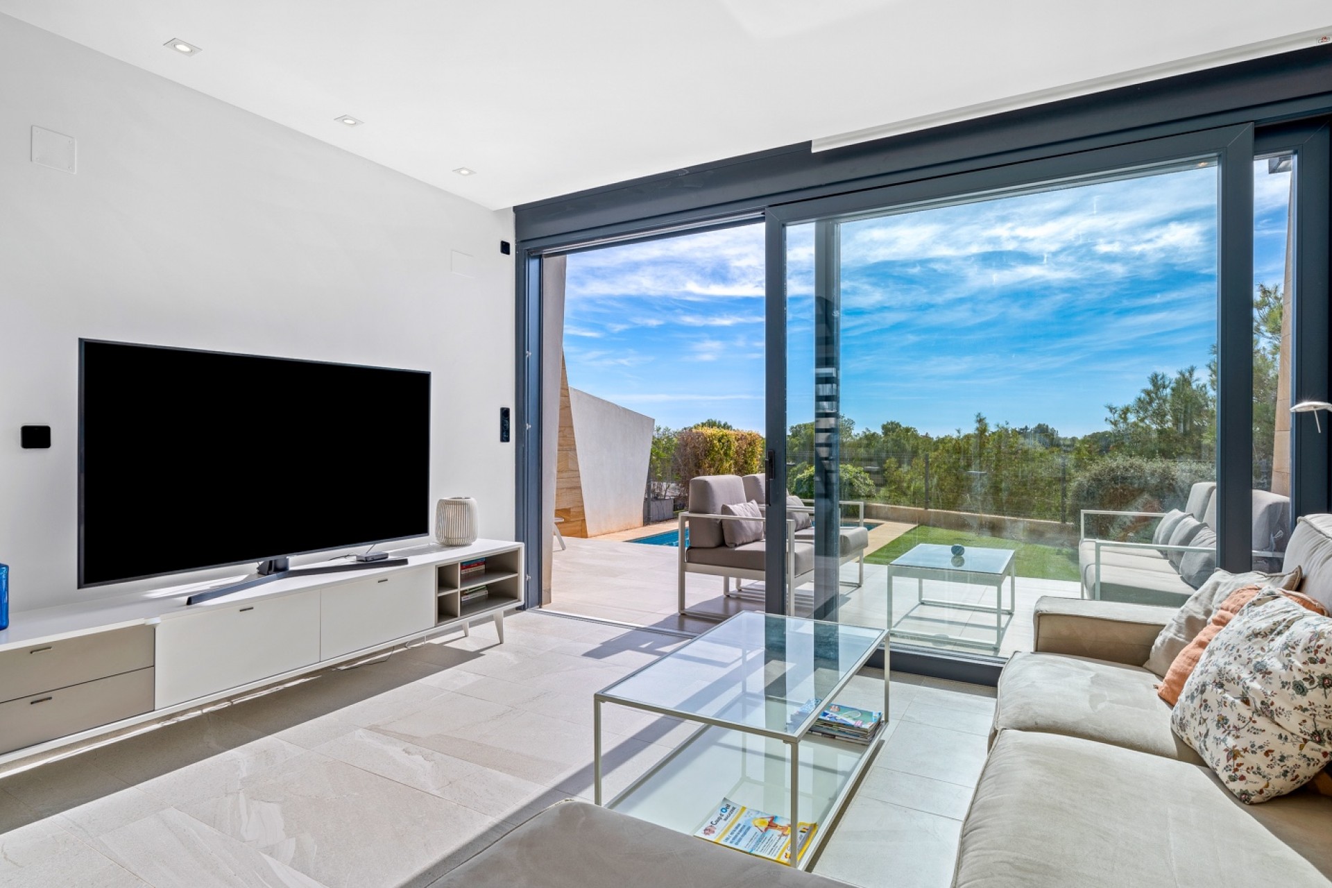 Resale - House -
Orihuela Costa* - Los Dolses