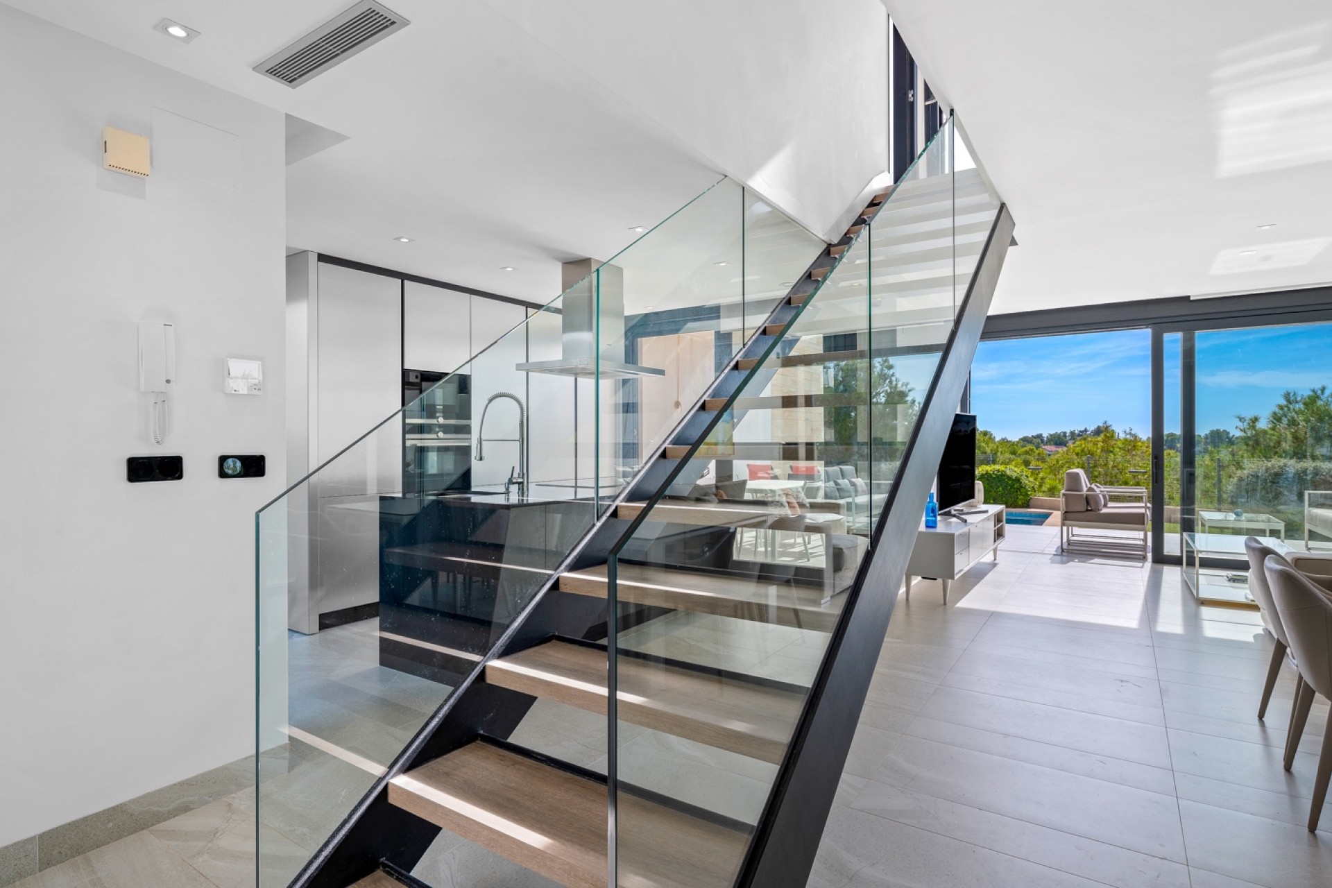 Resale - House -
Orihuela Costa* - Los Dolses