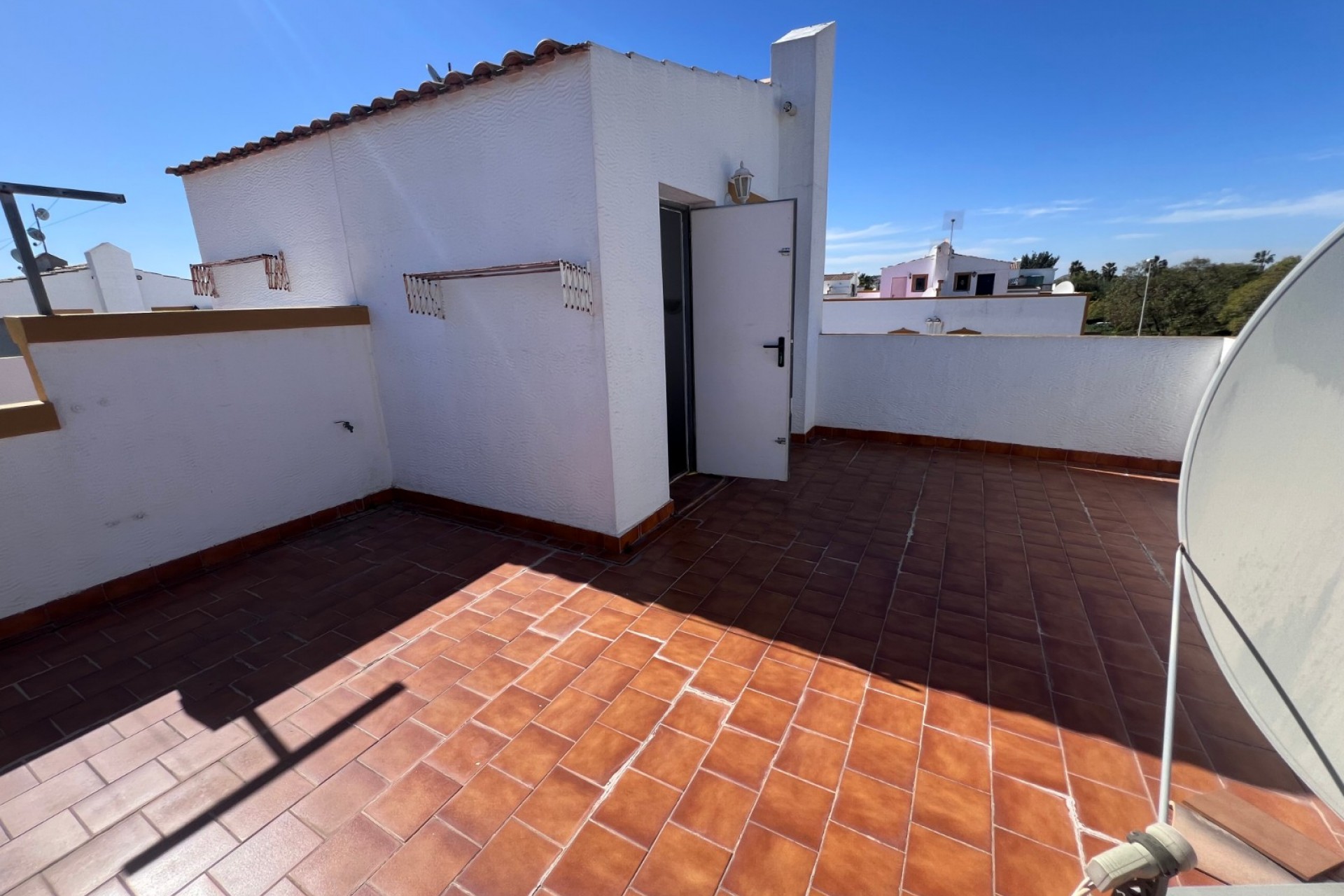 Resale - House -
Orihuela - Entre Naranjos Vistabella