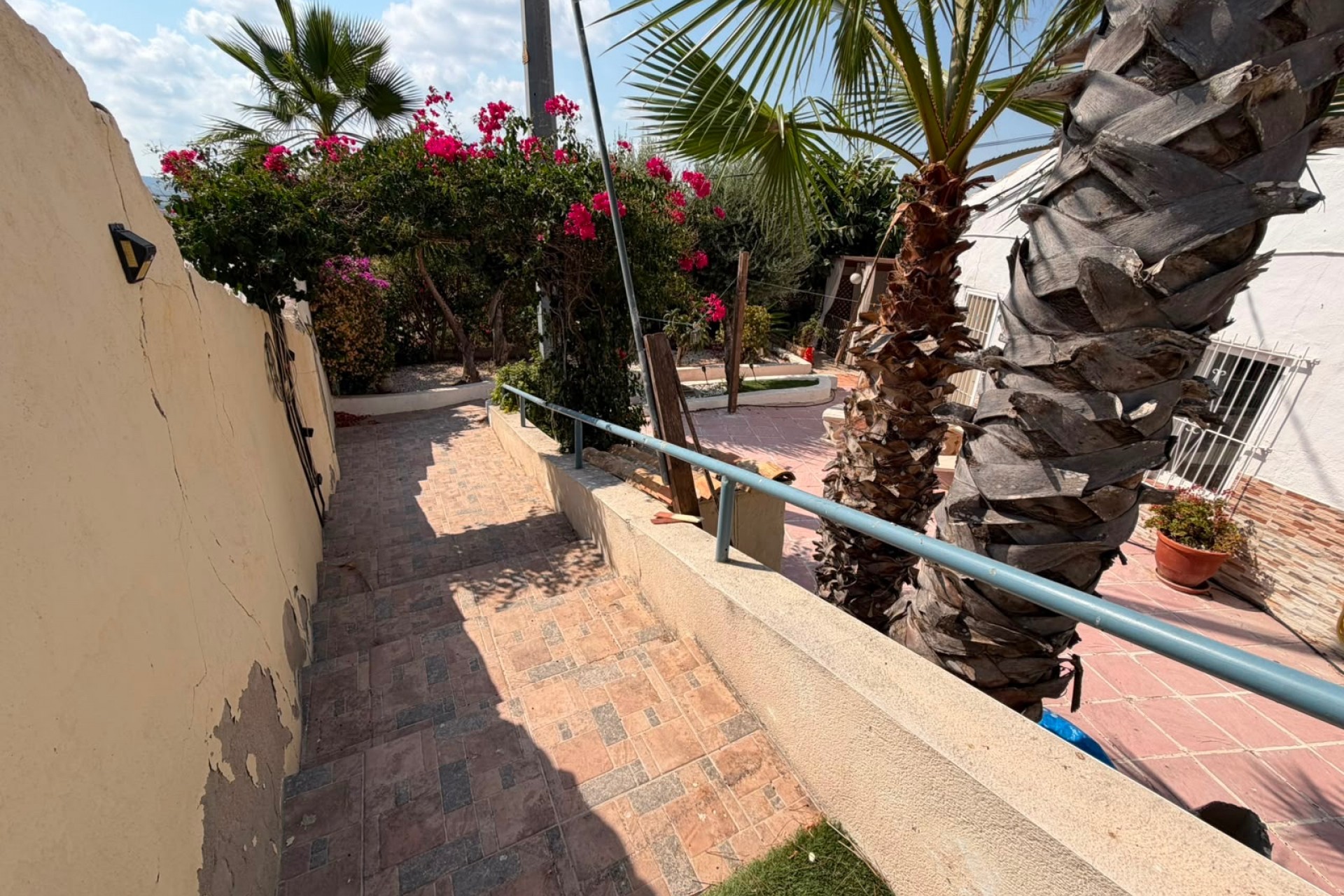 Resale - House -
Orihuela - Torremendo