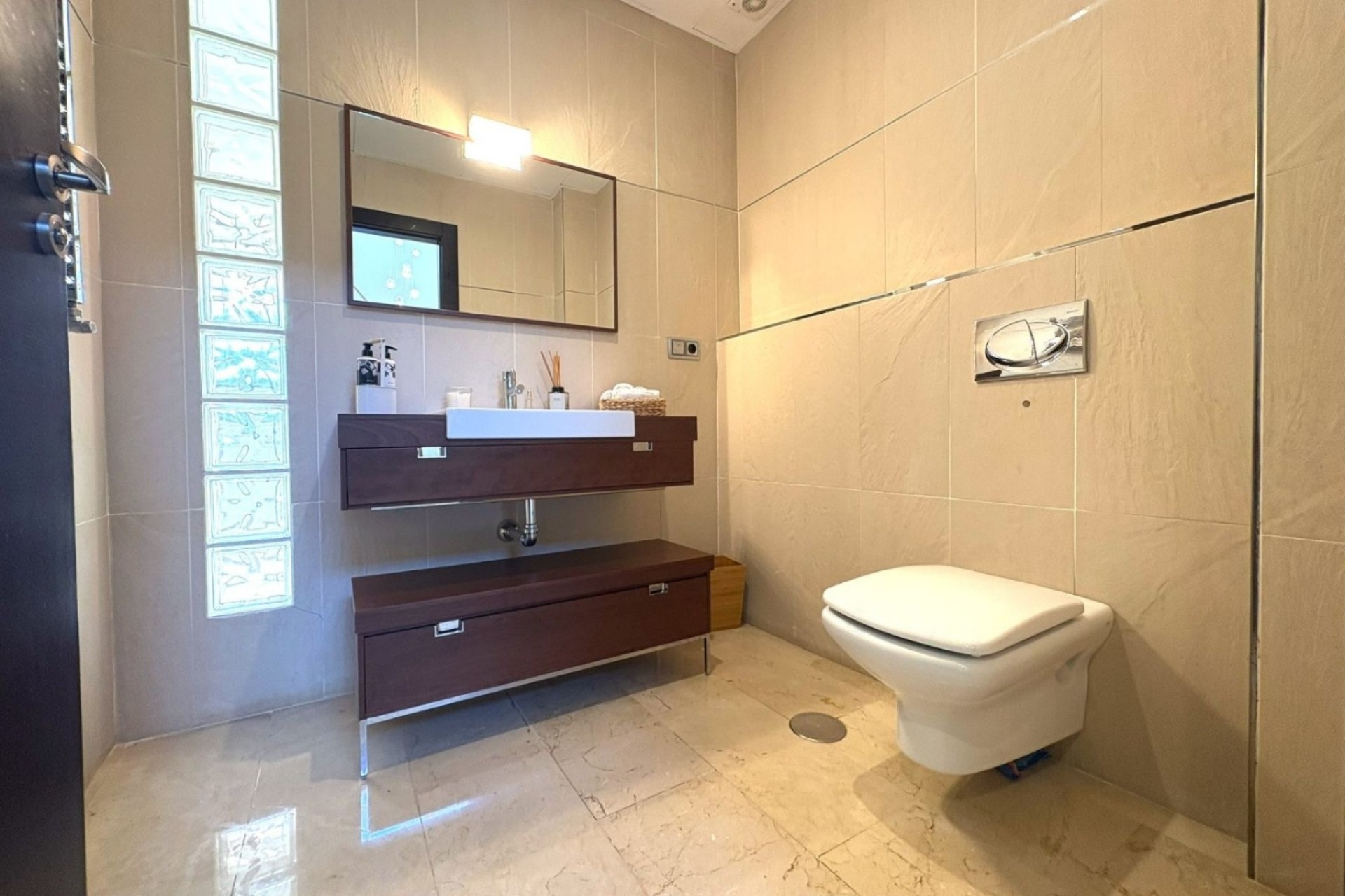 Resale - Independent villa -
Alcayna
