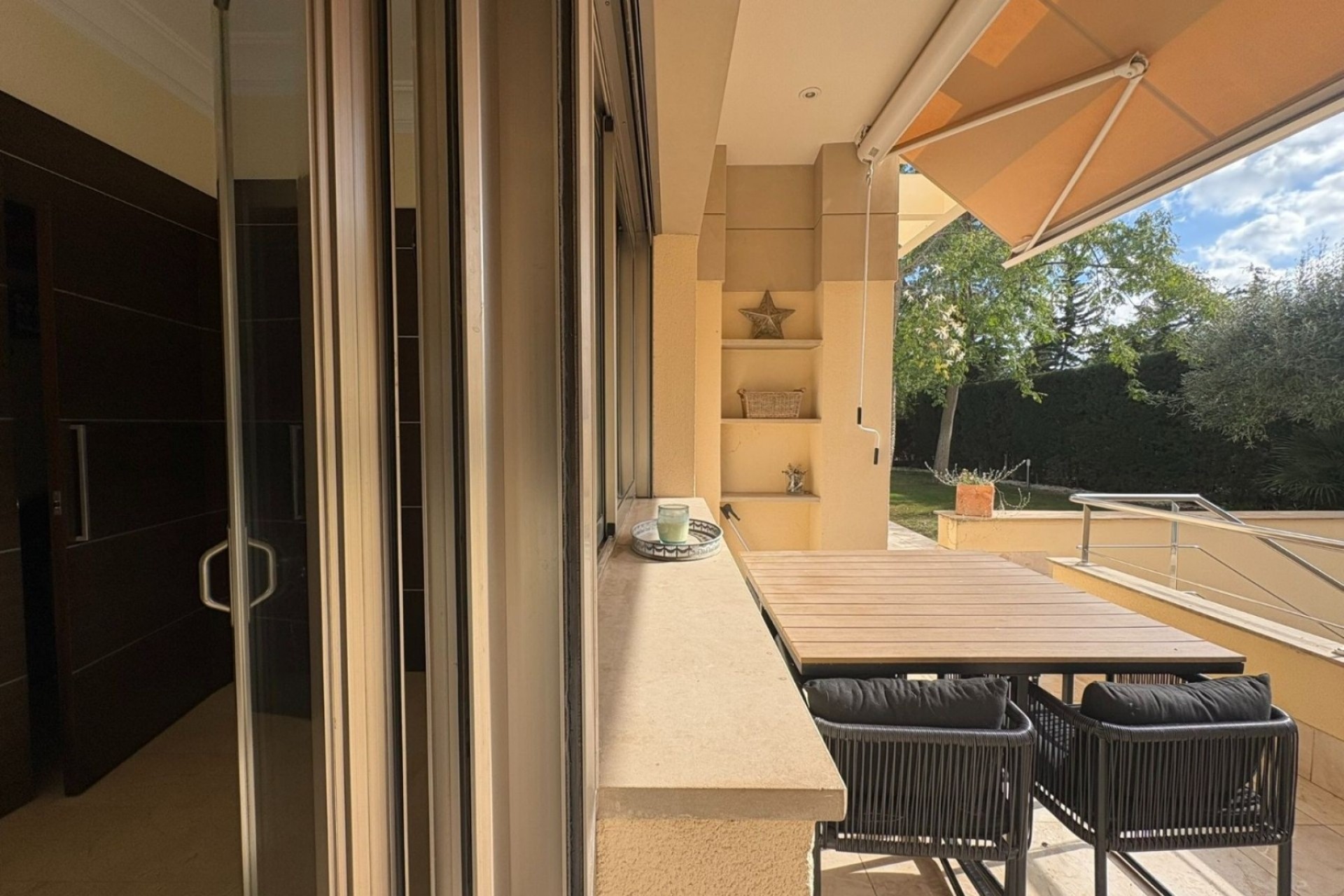 Resale - Independent villa -
Alcayna
