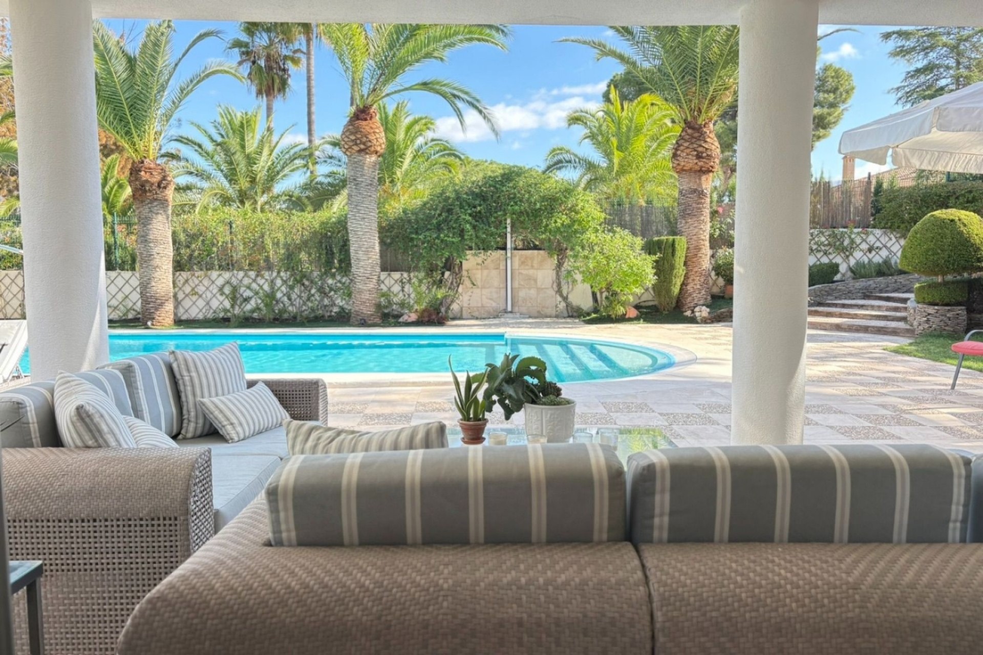Resale - Independent villa -
Alcayna