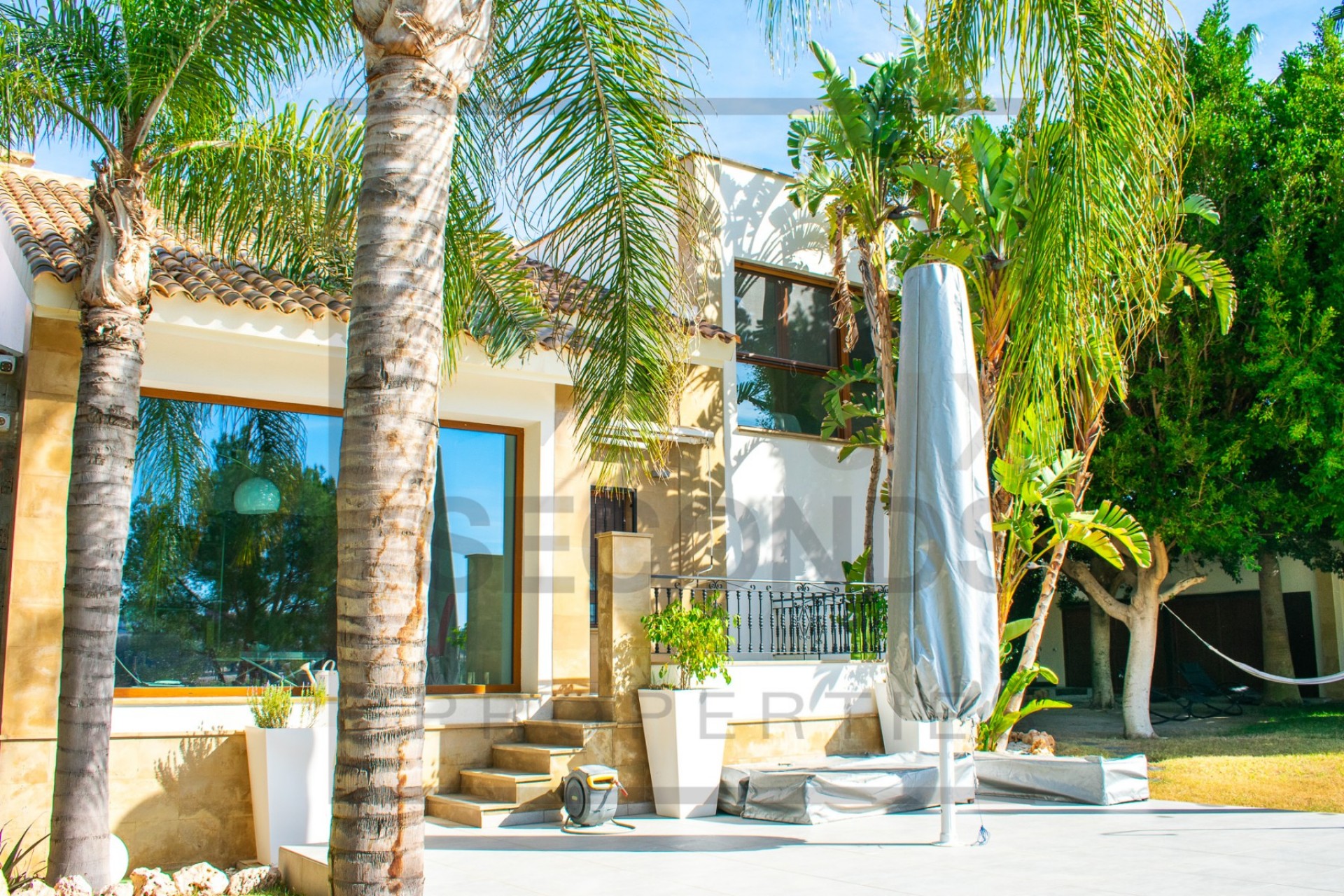 Resale - Independent villa -
Algorfa - La Finca Golf Resort