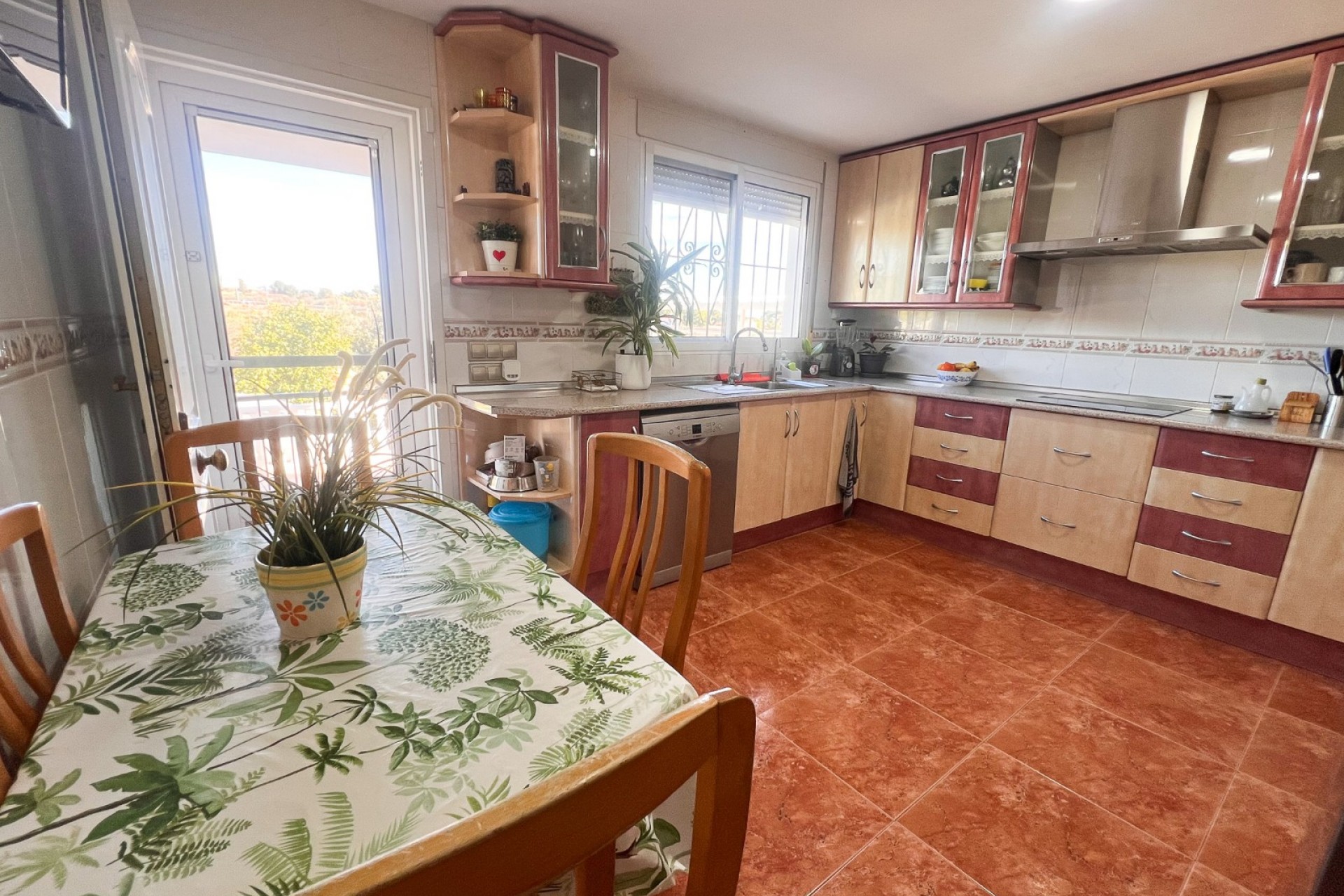 Resale - Independent villa -
Alicante - Moralet - Cañada del Fenollar