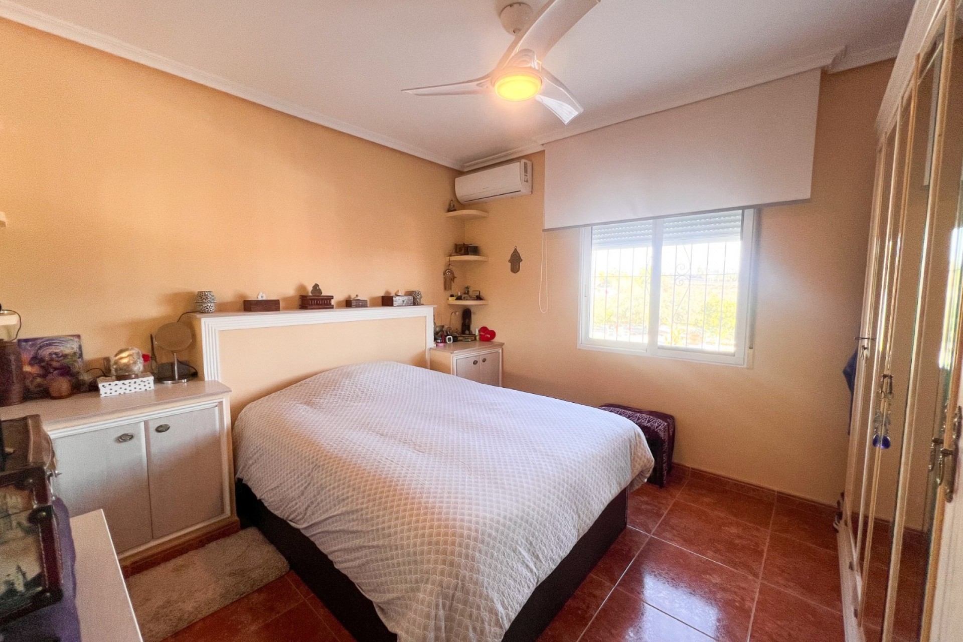Resale - Independent villa -
Alicante - Moralet - Cañada del Fenollar
