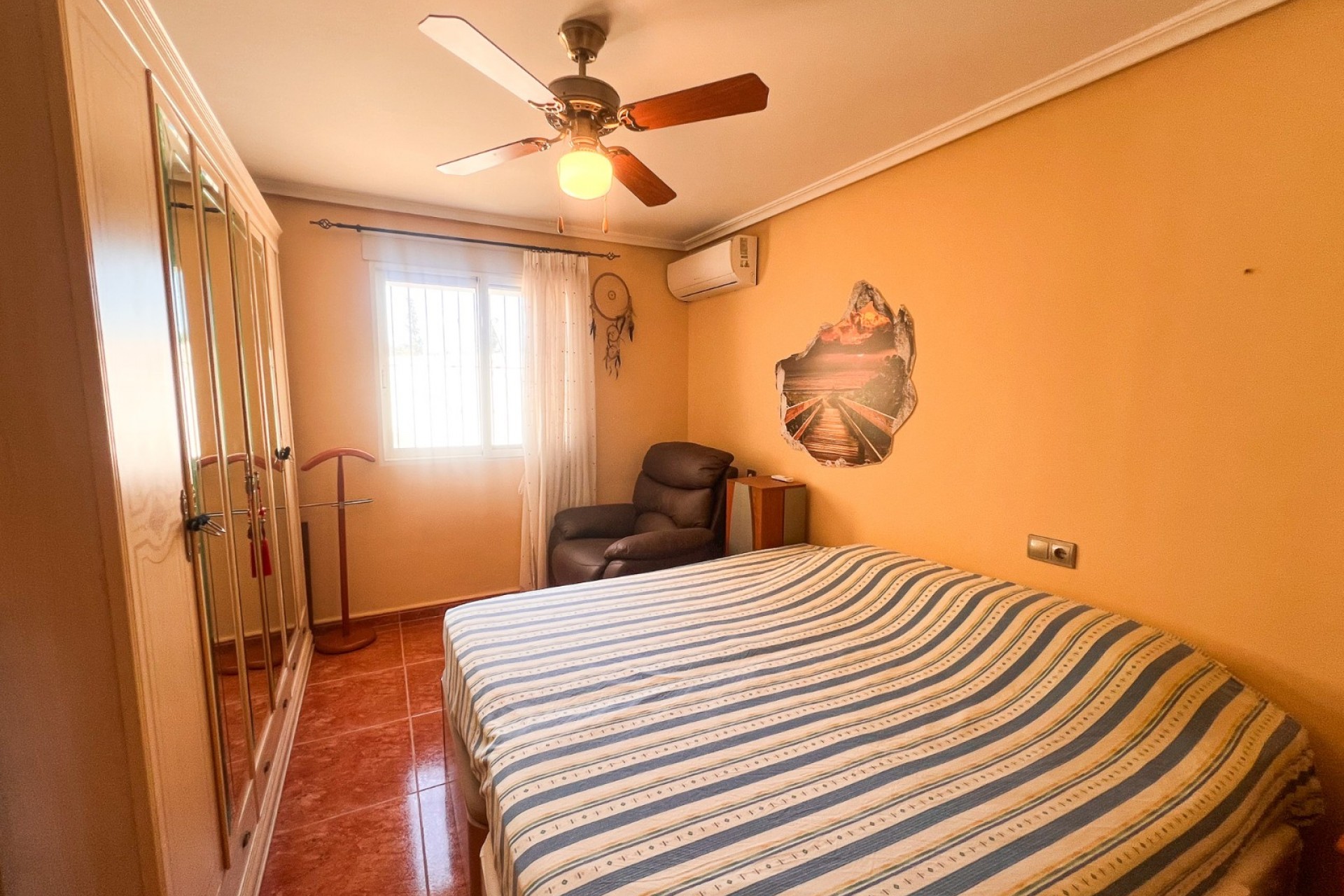 Resale - Independent villa -
Alicante - Moralet - Cañada del Fenollar