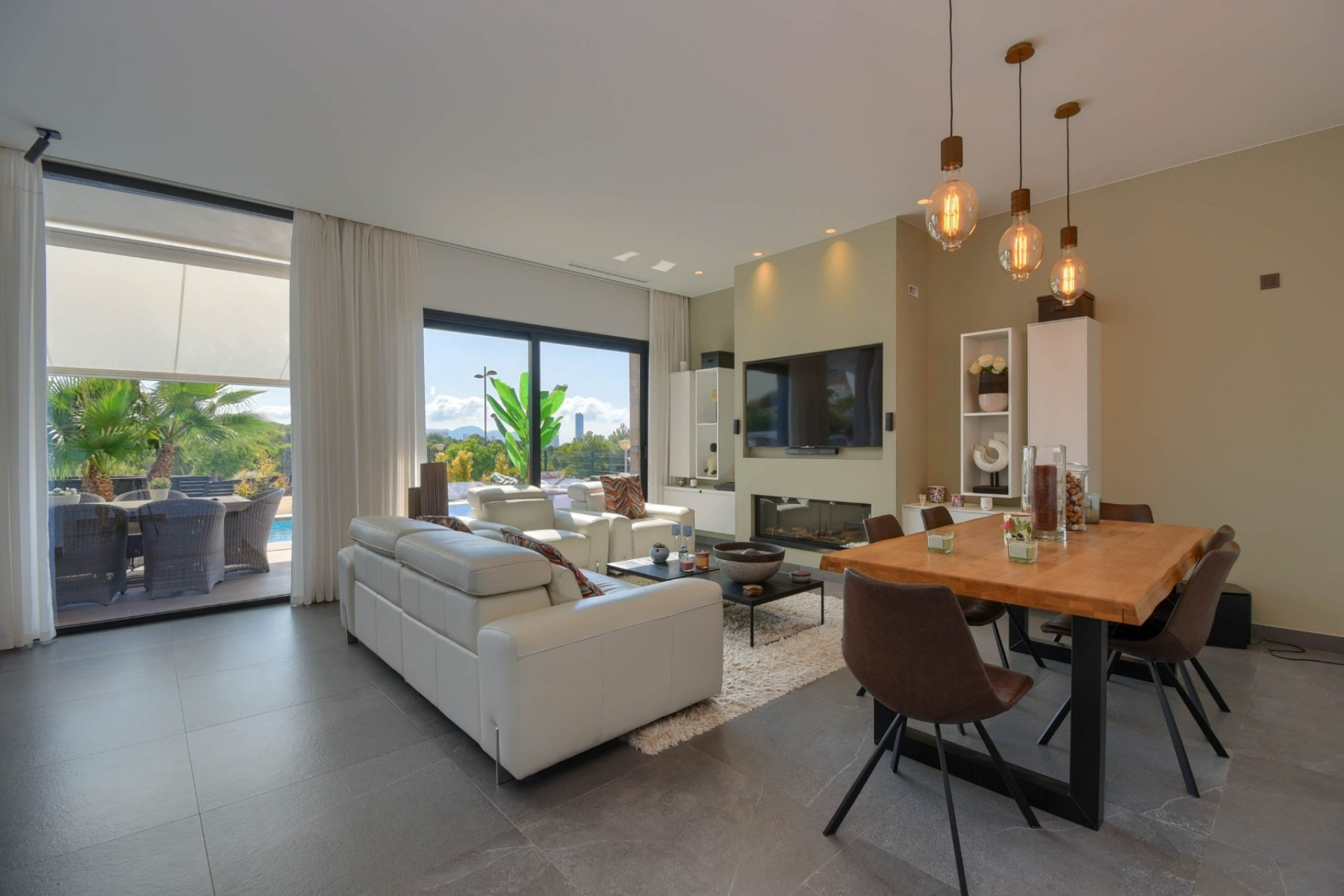 Resale - Independent villa -
Finestrat - Finestrat Urbanizaciones