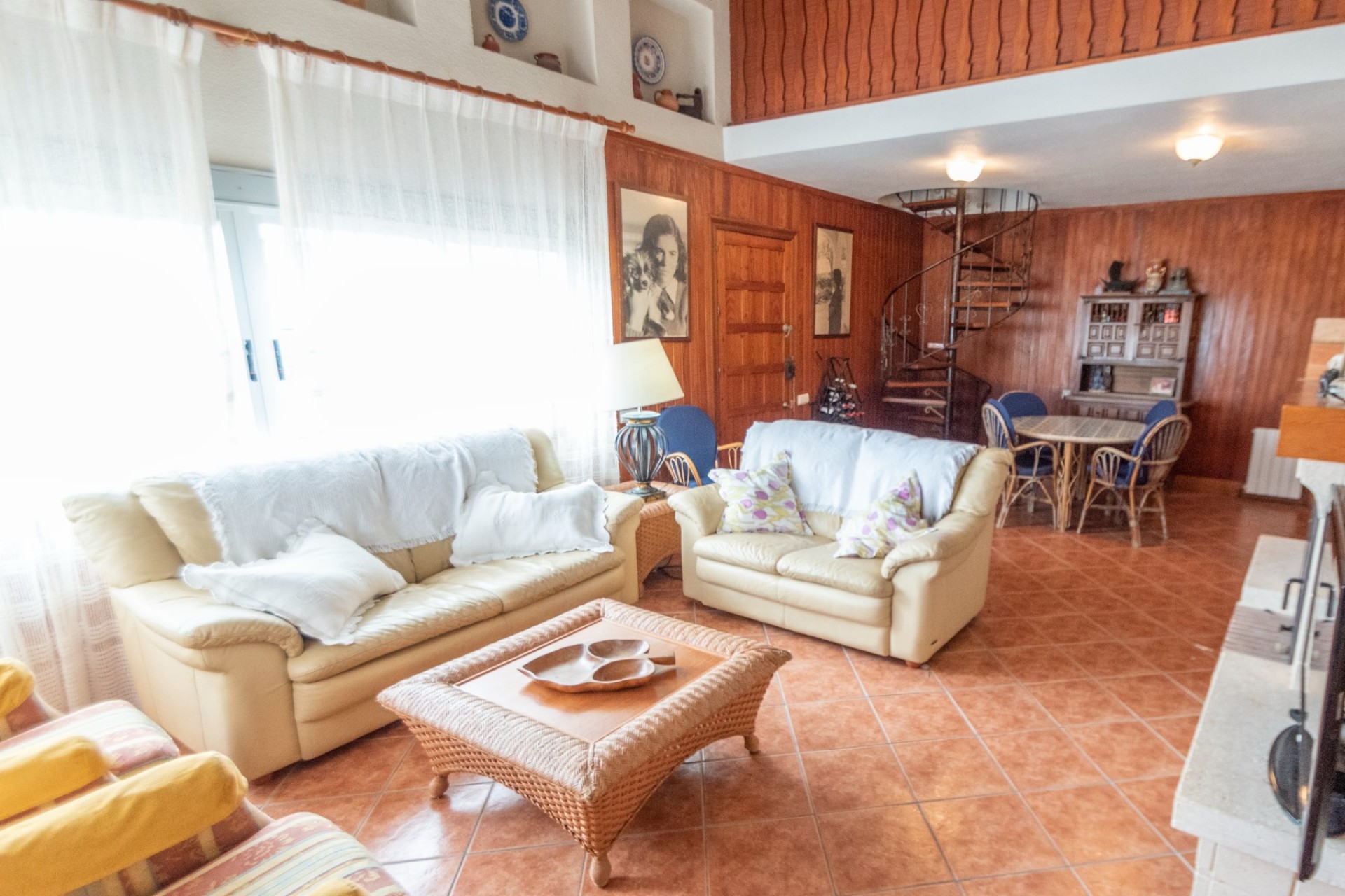 Resale - Independent villa -
Guardamar del Segura - Guardamar Playa