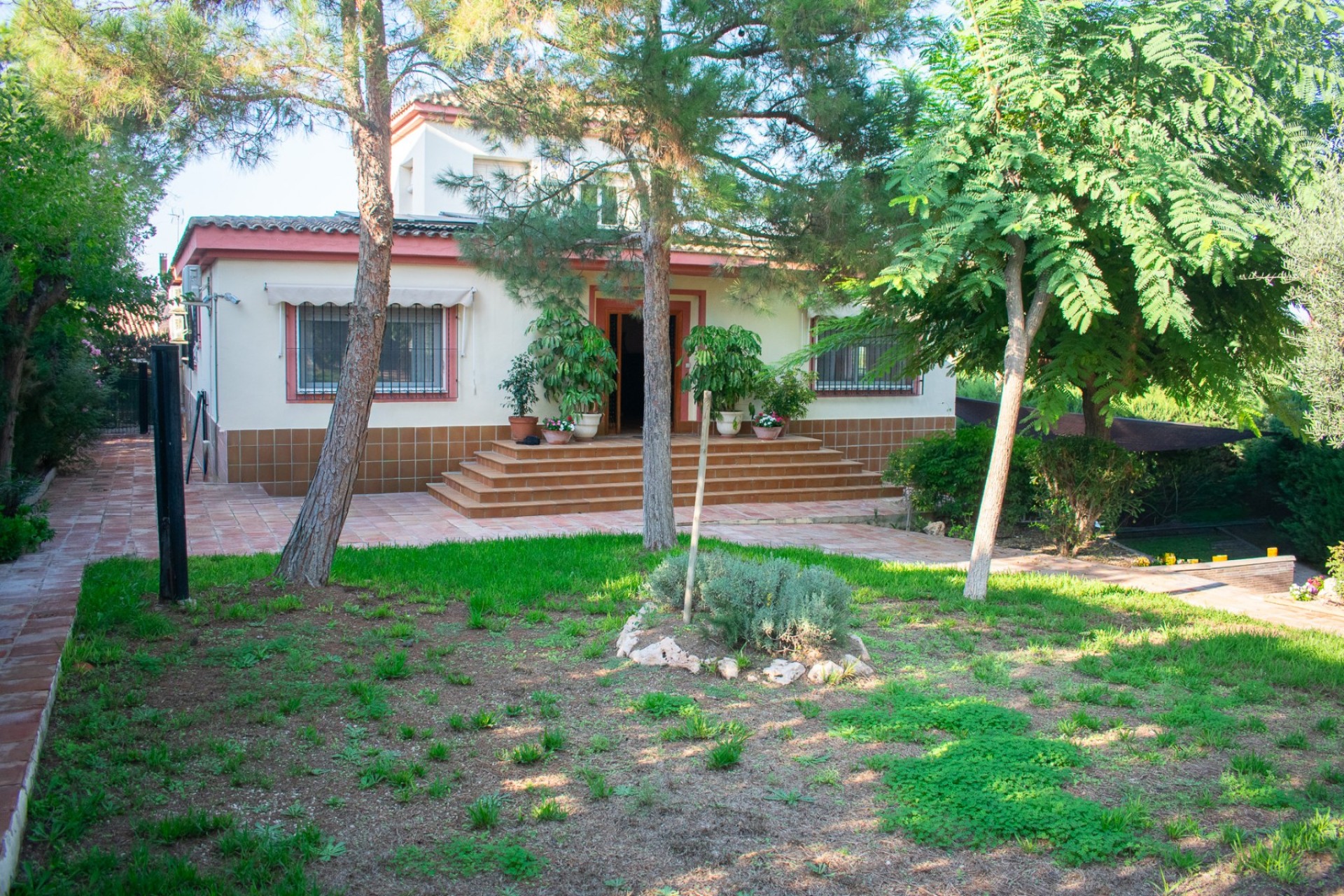 Resale - Independent villa -
Molina De Segura - Torre de Cotillas