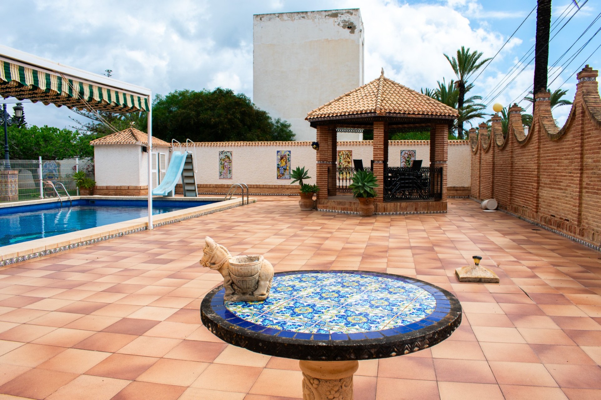 Resale - Independent villa -
Orihuela Costa - MUY CERCA DE LA PLAYA